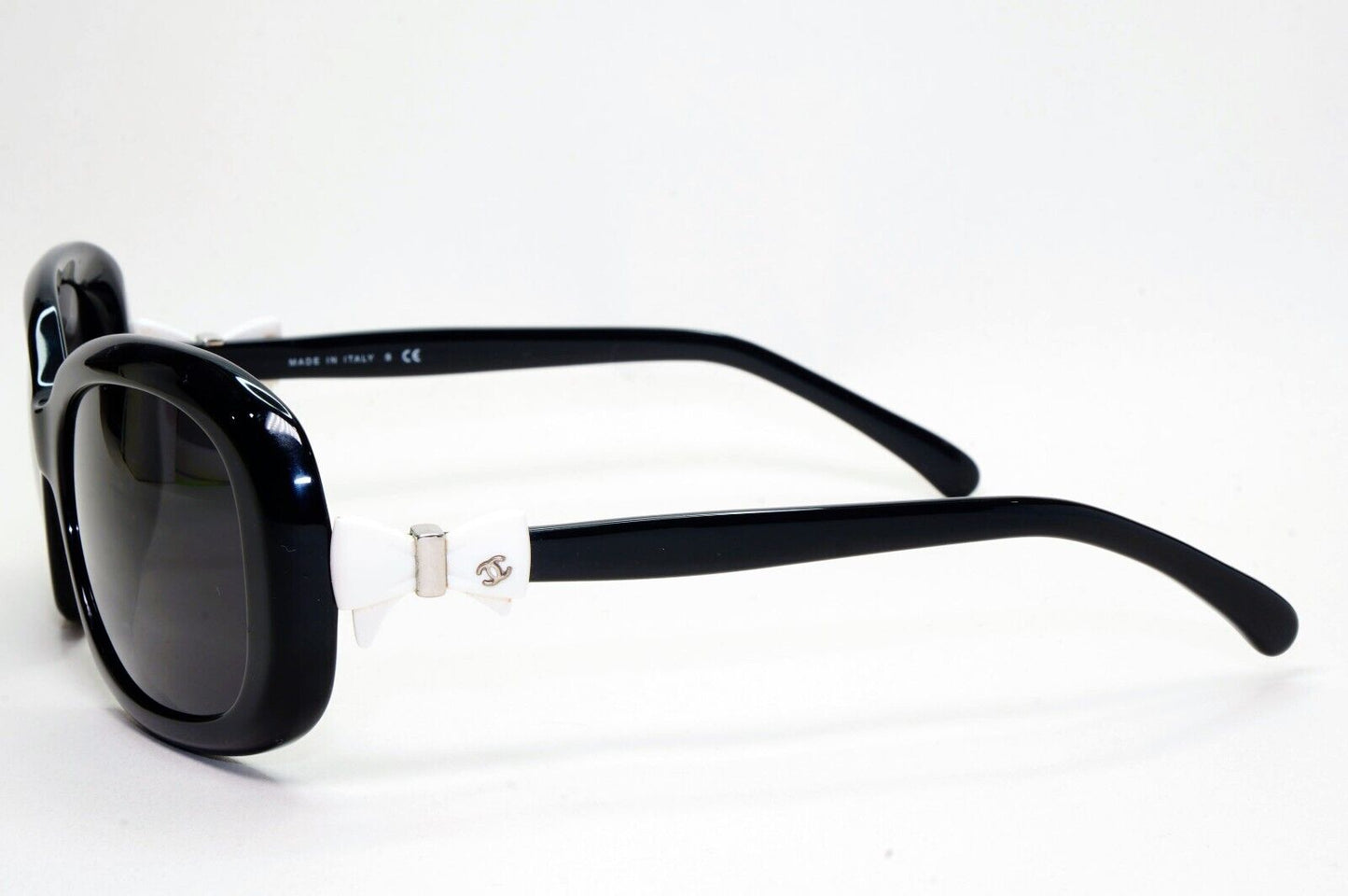 Chanel Sunglasses Bow White Black Square Year 2010 5170 c.501/3C 50mm 230924