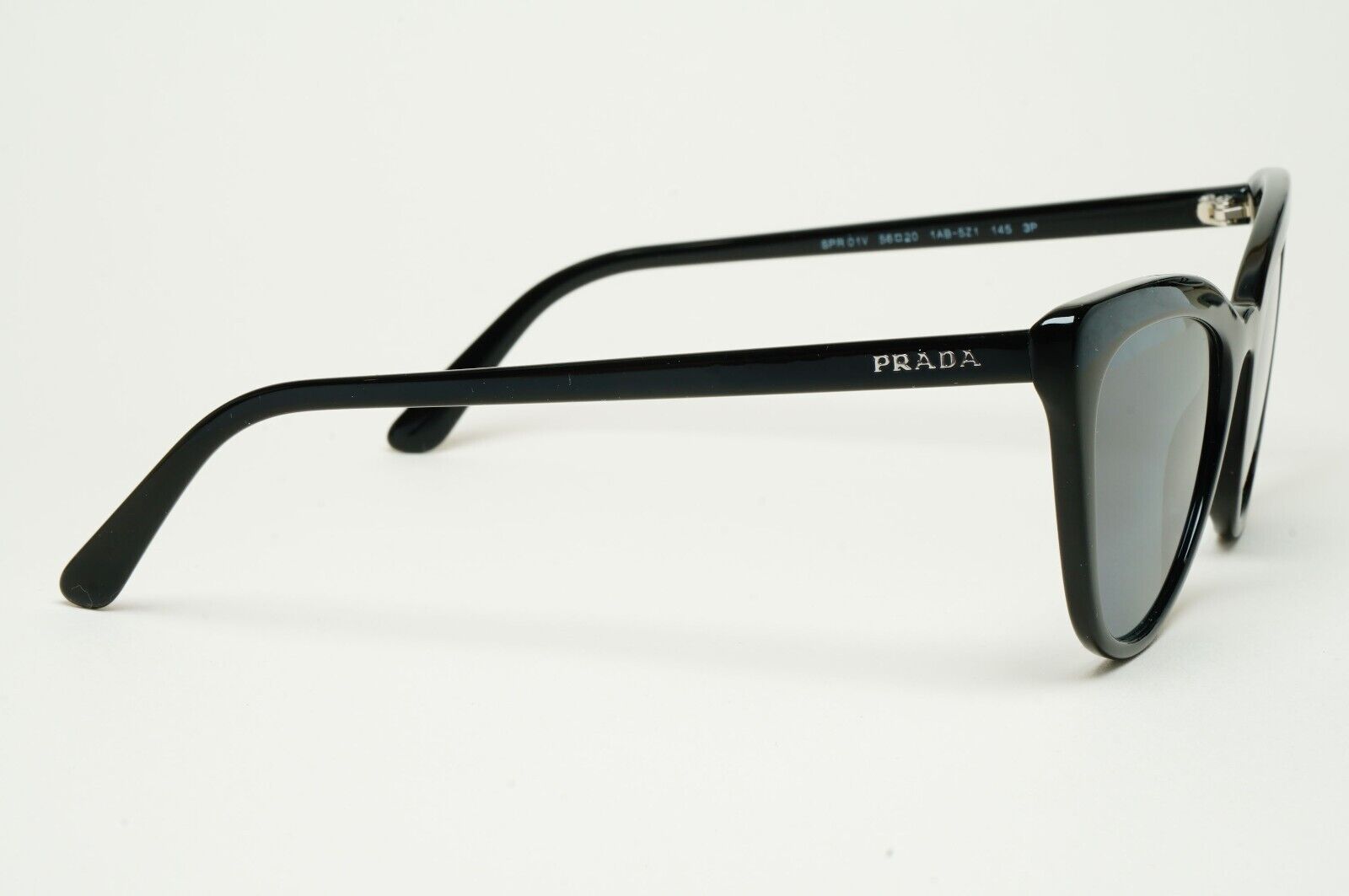Prada Sunglasses Polarized Black Dark Grey Cat Eye PR01VS SPR 01V 1AB-5Z1 110225