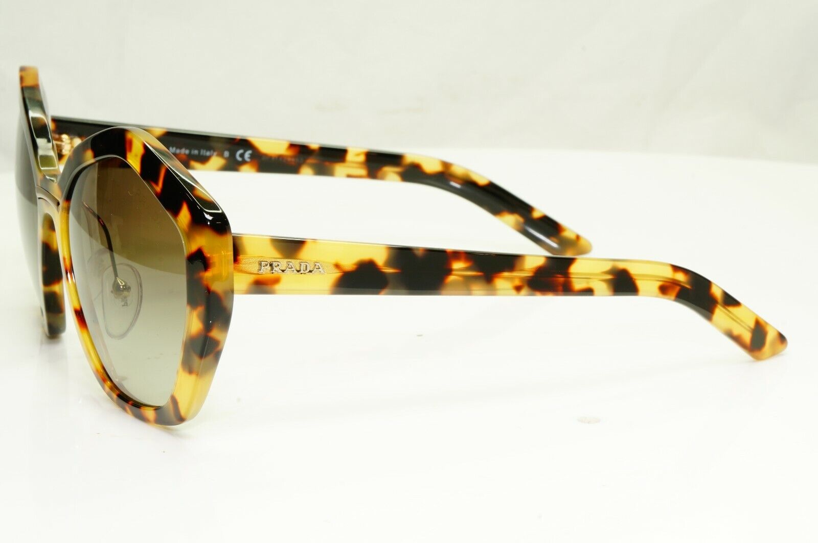 Authentic Prada Womens Sunglasses Brown Angular Hexagon SPR 08X 7S05O2 Oversized