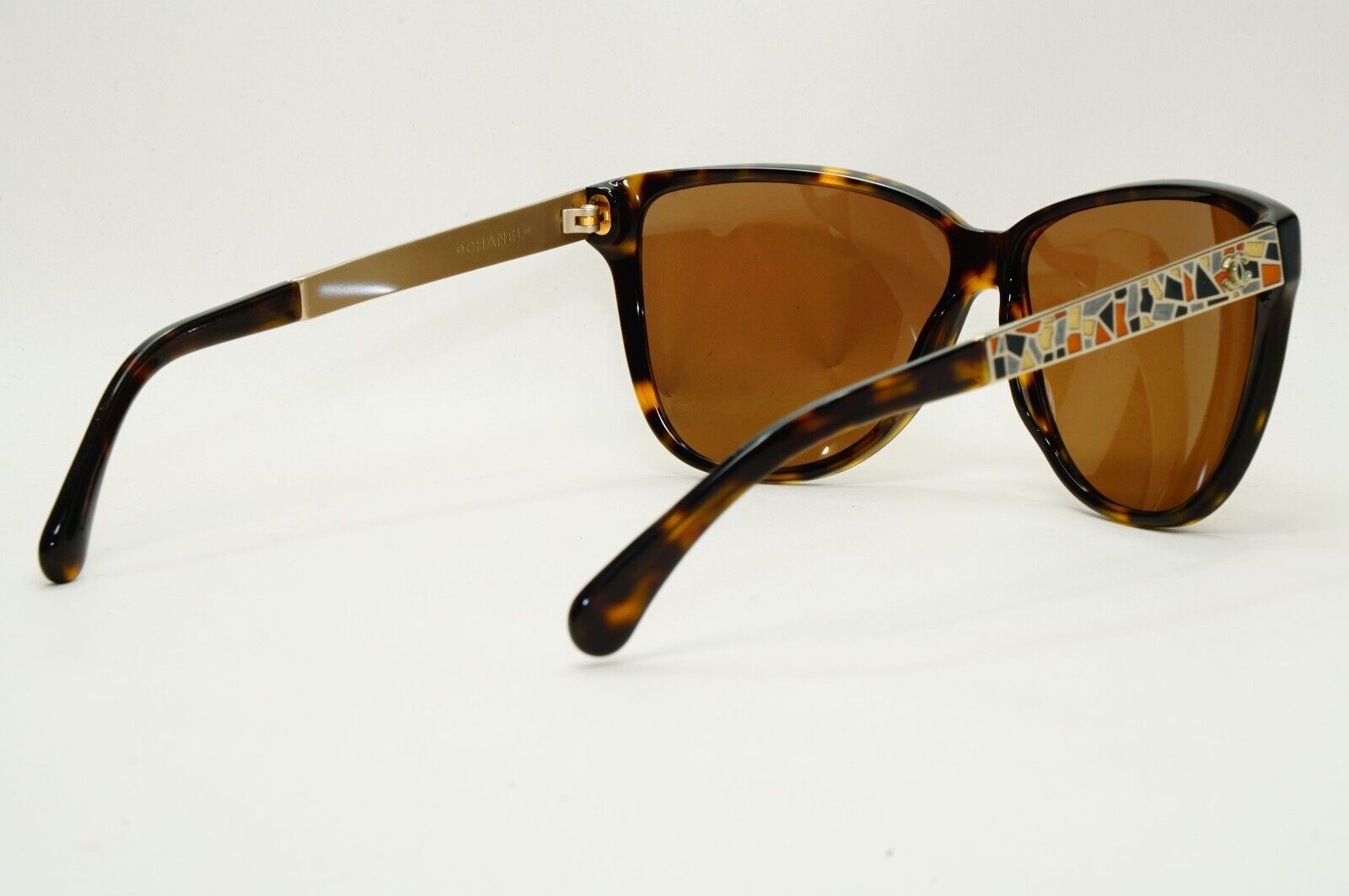 Chanel Sunglasses 2011 Vintage Brown Tortoise Mosaic Square 5222 c.714/3B 081124
