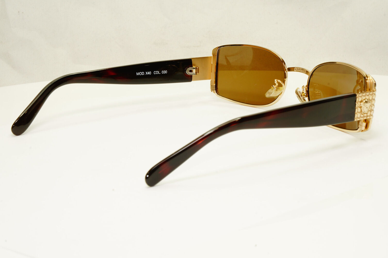 Gianni Versace 1996 Vintage Gold Medusa Brown Metal Sunglasses MOD X40 COL 030