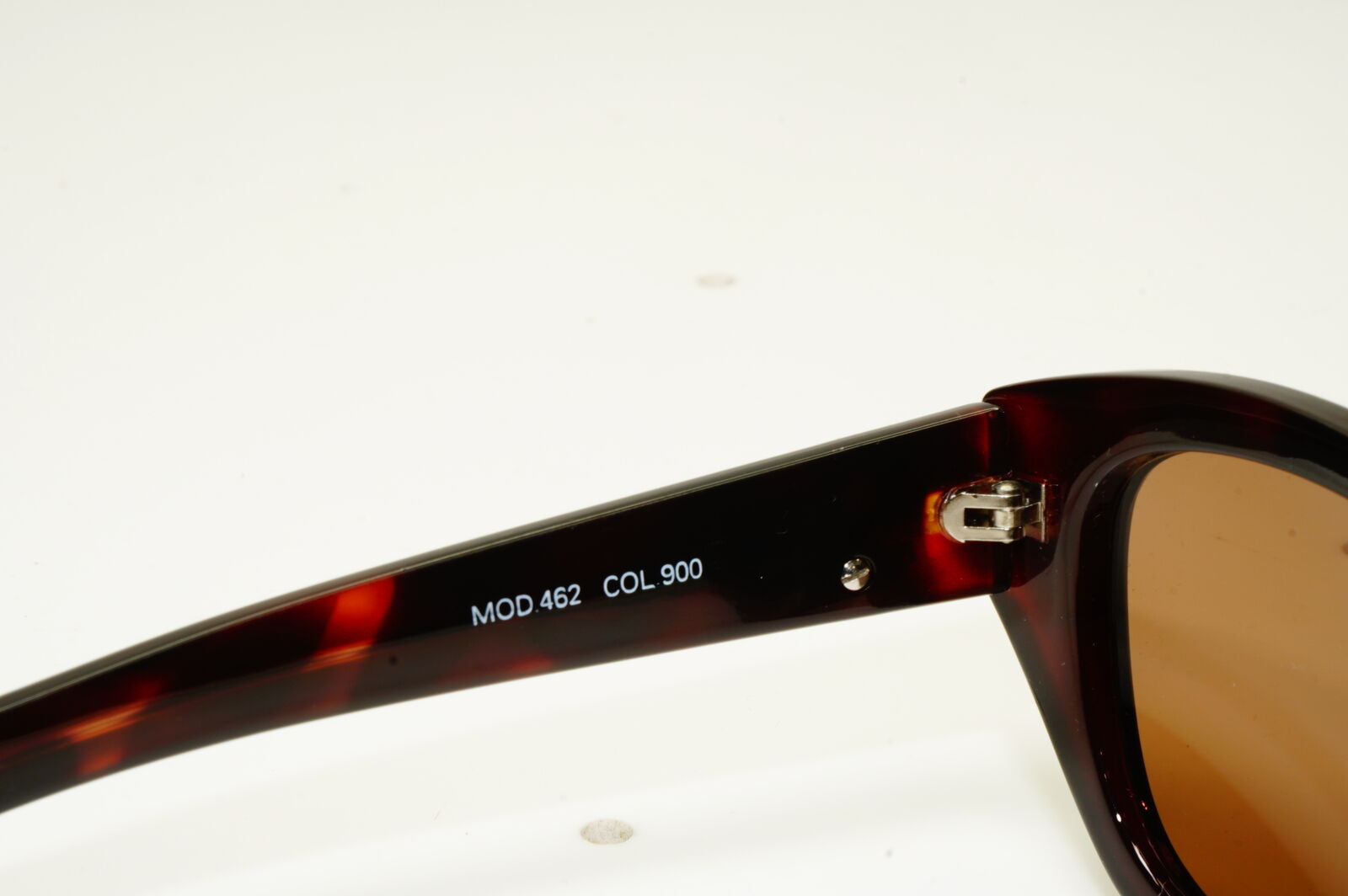 Gianni Versace 1996 Womens Vintage Gold Brown Sunglasses MOD 462 COL 900