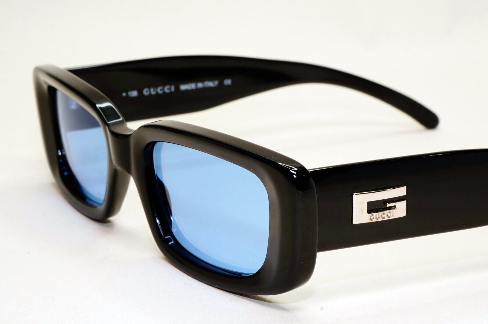 Gucci Sunglasses 1996 Vintage Black Blue Square GG 2409/N/S 807 49mm 141024