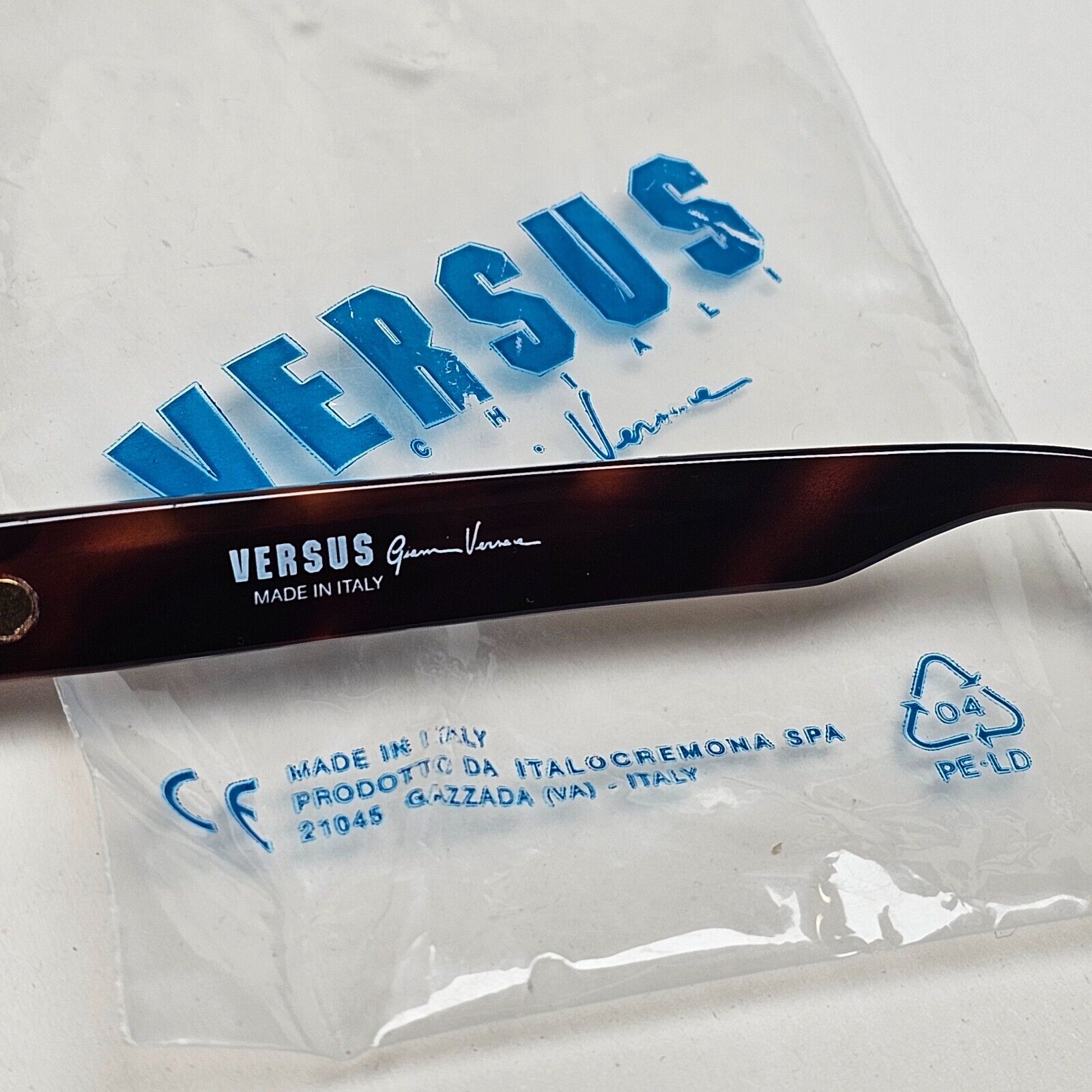 Versus Sunglasses 1996 by Gianni Versace Vintage Gold Green MOD F27 COL 36M