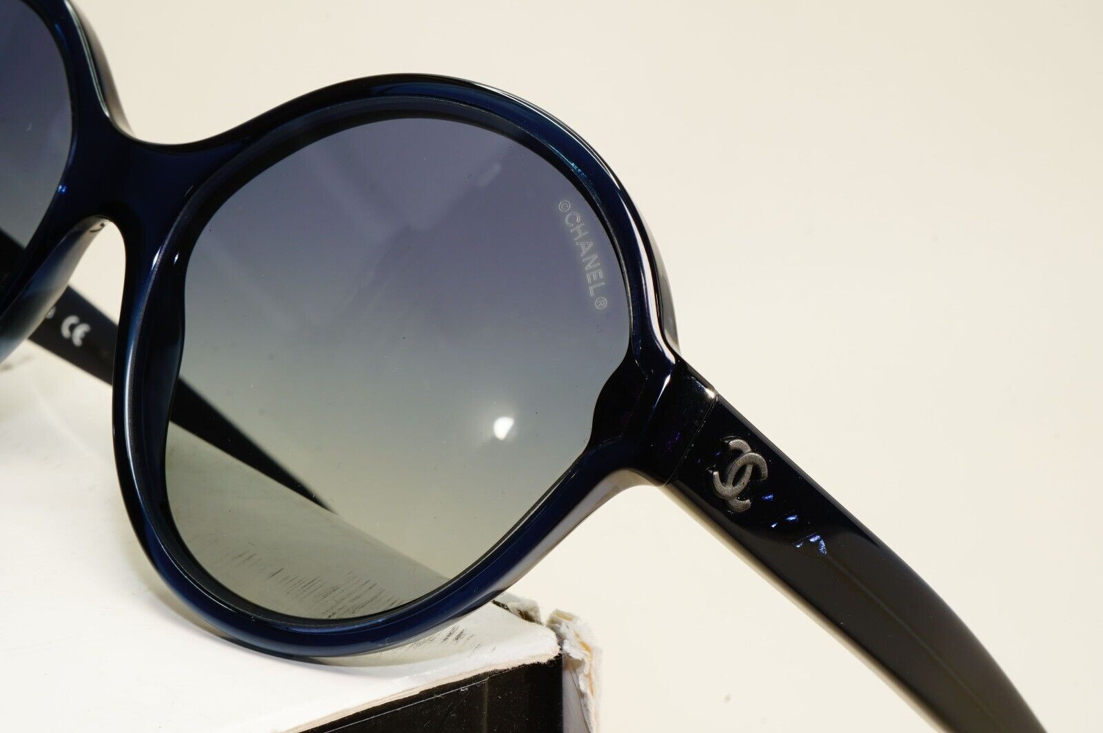 Chanel Sunglasses Dark Blue Gradient Round 5387 c.1390/1G 58mm