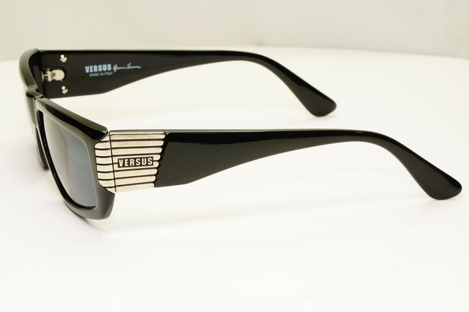 Versus 1995 Vintage Black Silver Sunglasses by Gianni Versace MOD EZ7 COL 852
