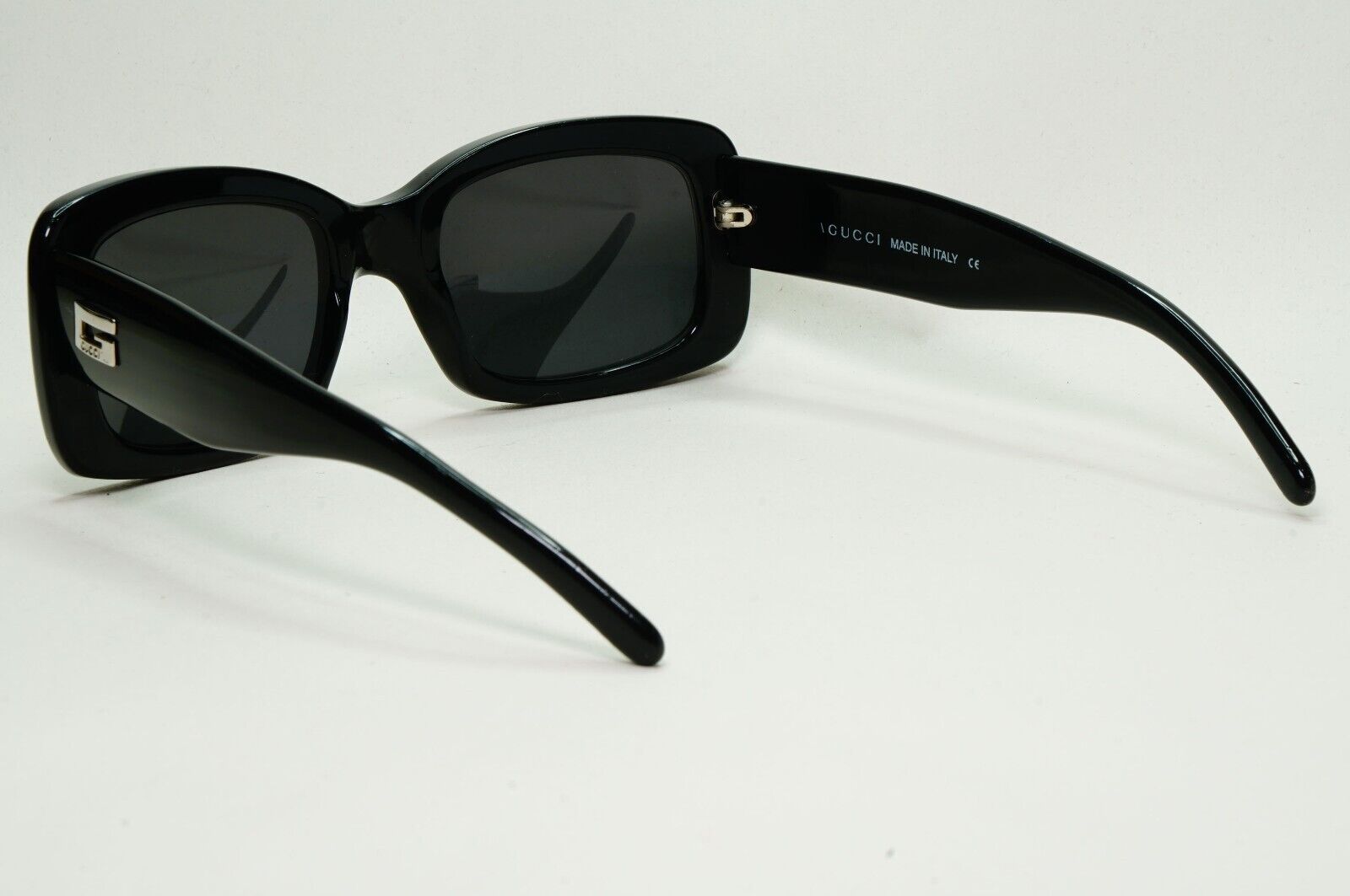 Gucci Sunglasses 1996 Vintage Black Square Retro GG 2407/N/S 807 51mm 230924
