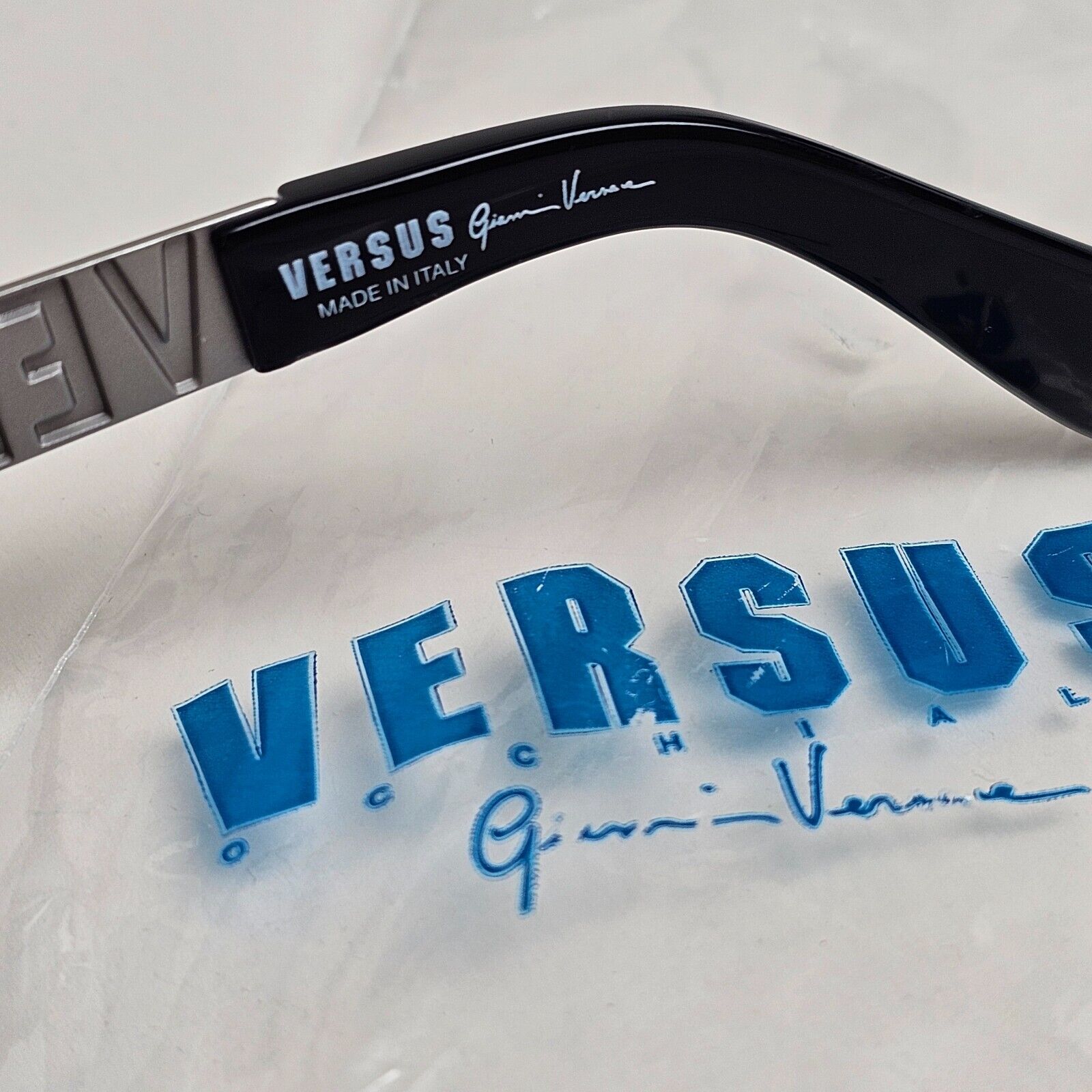 Versus Sunglasses 1996 by Gianni Versace Vintage Dark Red MOD E48/A COL 415