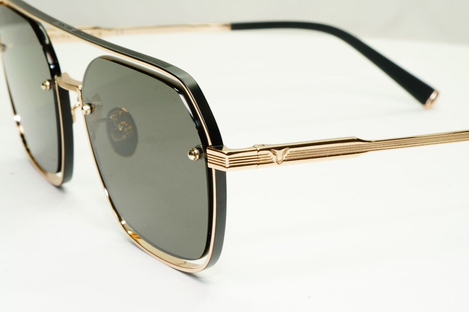 Police Lewis Hamilton F1 Sunglasses Gold Grey Square Pilot SPL E18 COL 0302