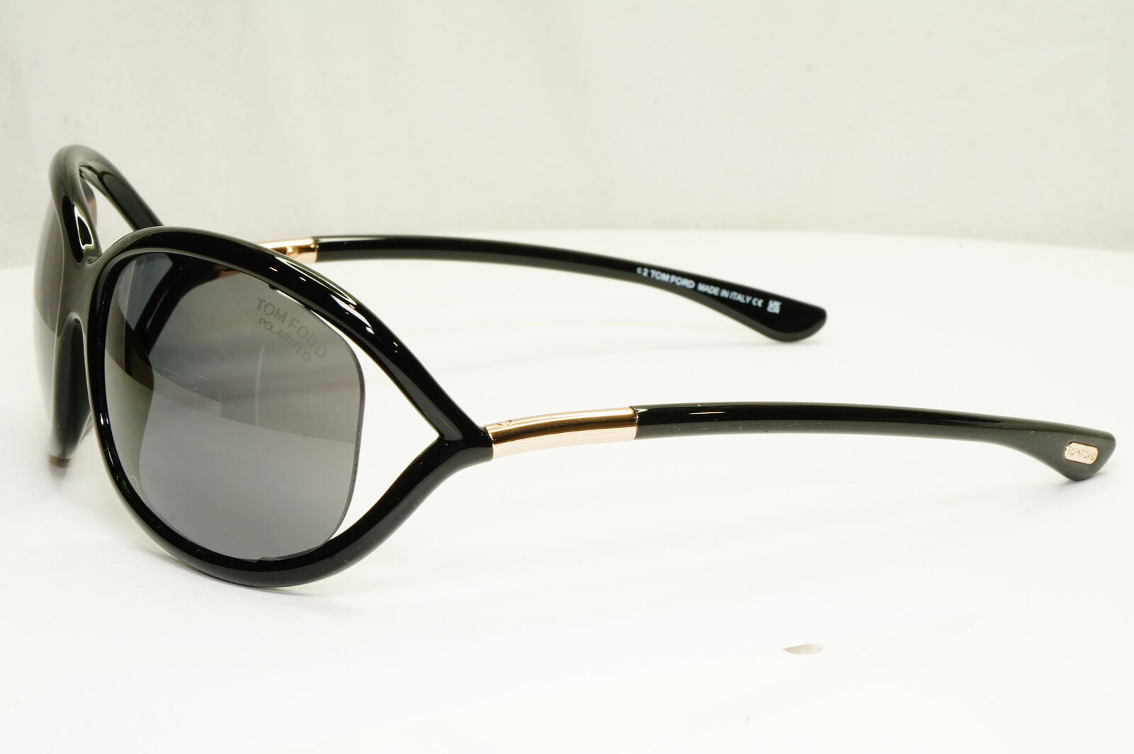 Authentic Tom Ford Womens Black Gold Polarized Sunglasses Jennifer TF 8 01D