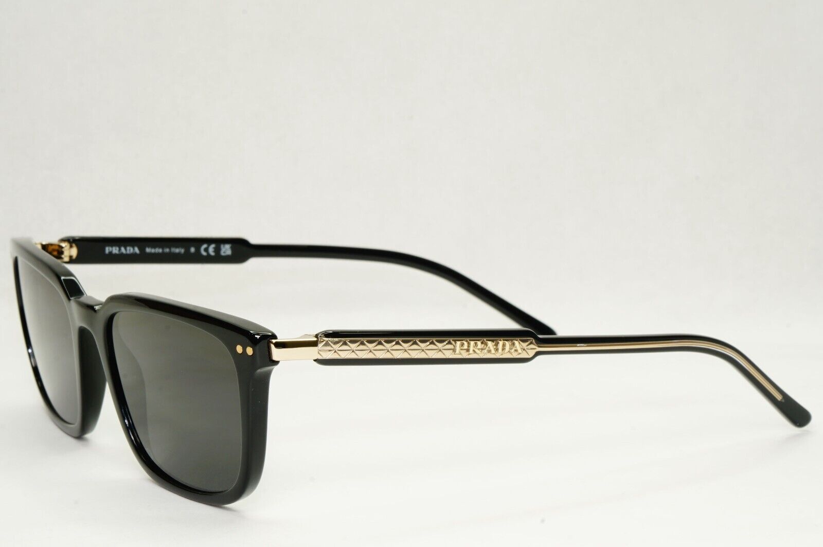 Prada Sunglasses Black Gold Square Glossy Fashion PR13YV VPR 13Y AAV-1O1 53mm