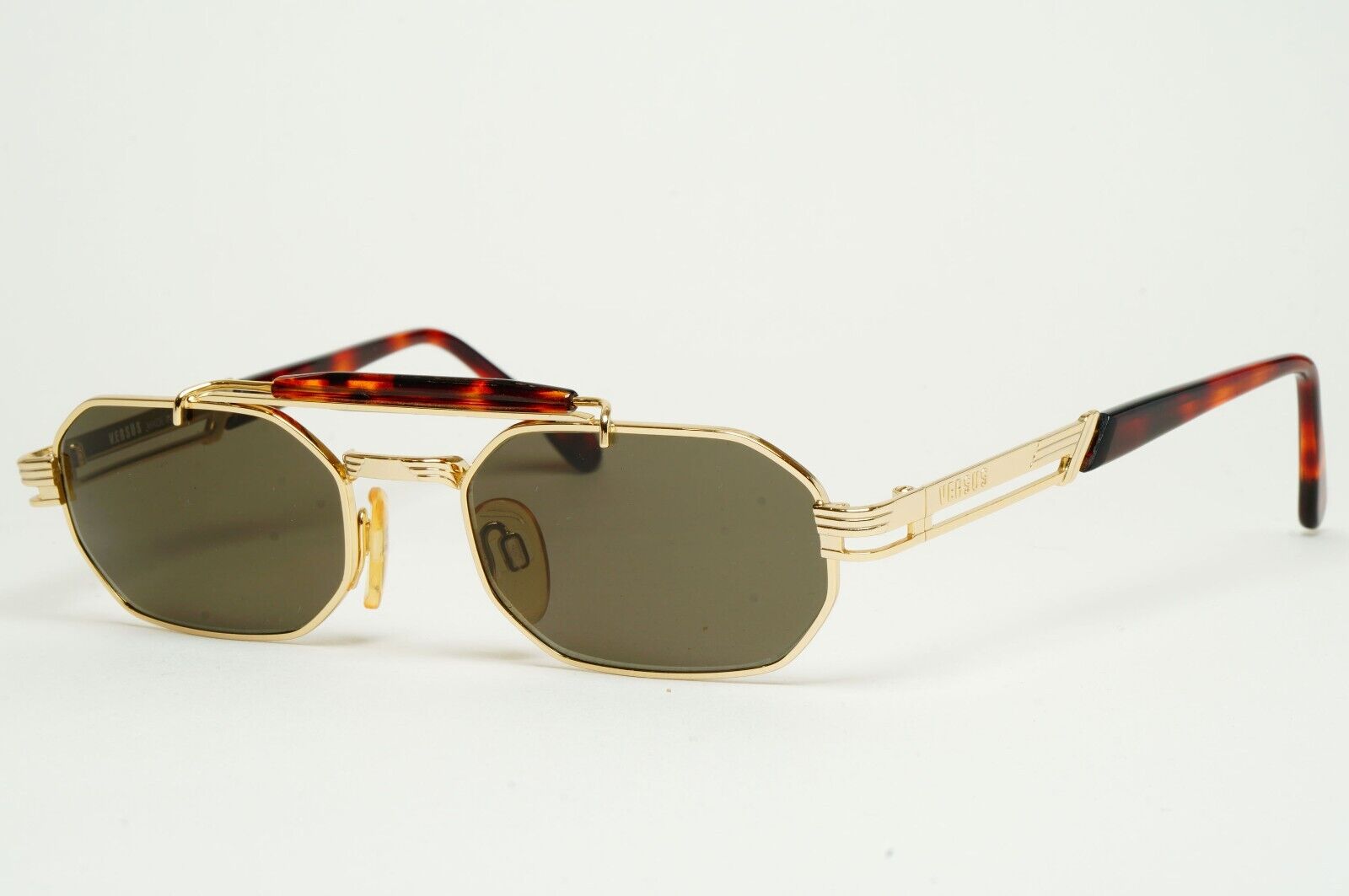 Versus Sunglasses 1996 by Gianni Versace Vintage Gold Grey MOD F25 COL 030