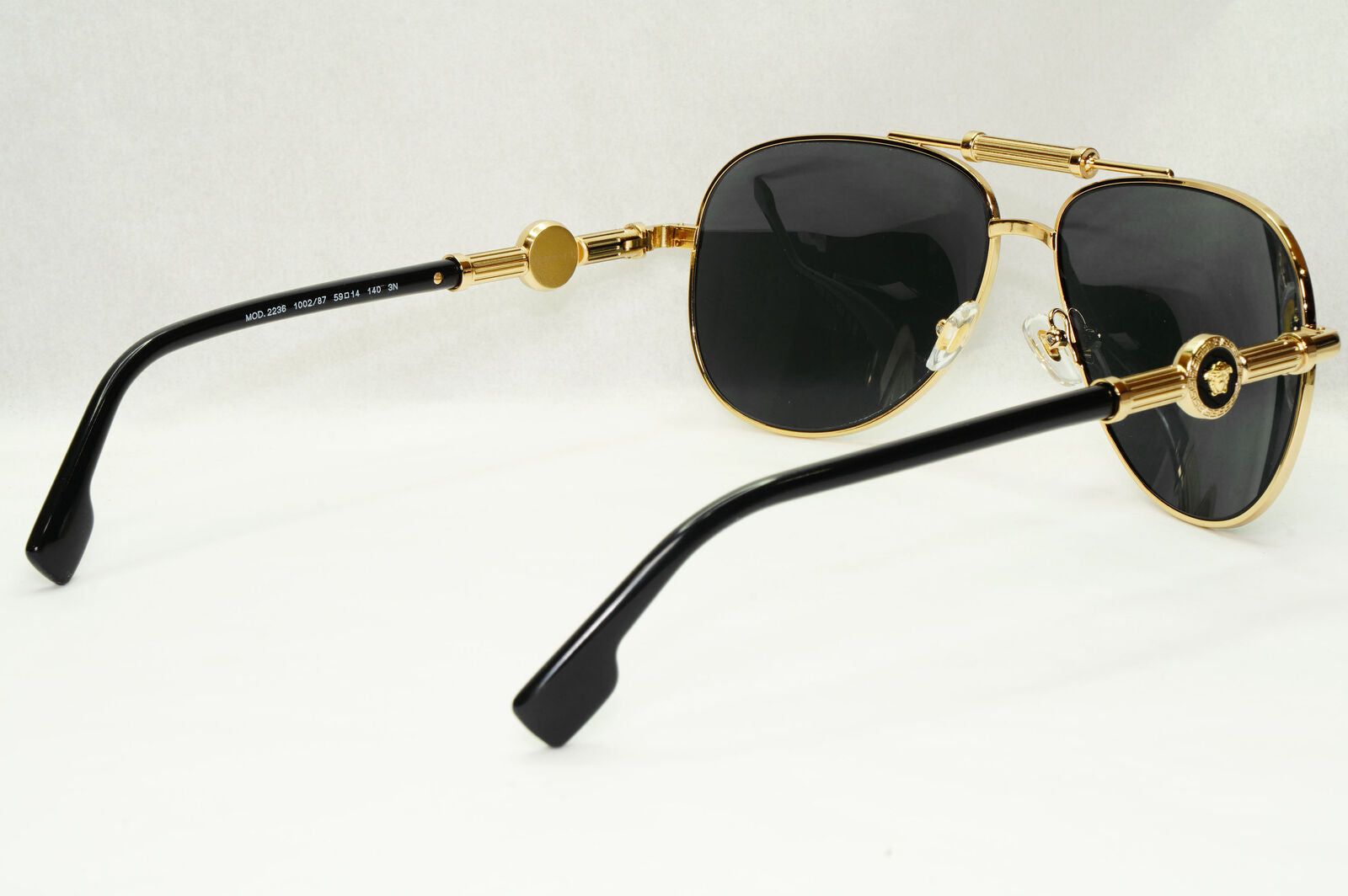 Versace Sunglasses Black Gold Pilot Medusa Metal MOD VE 2236 1002/87 59mm