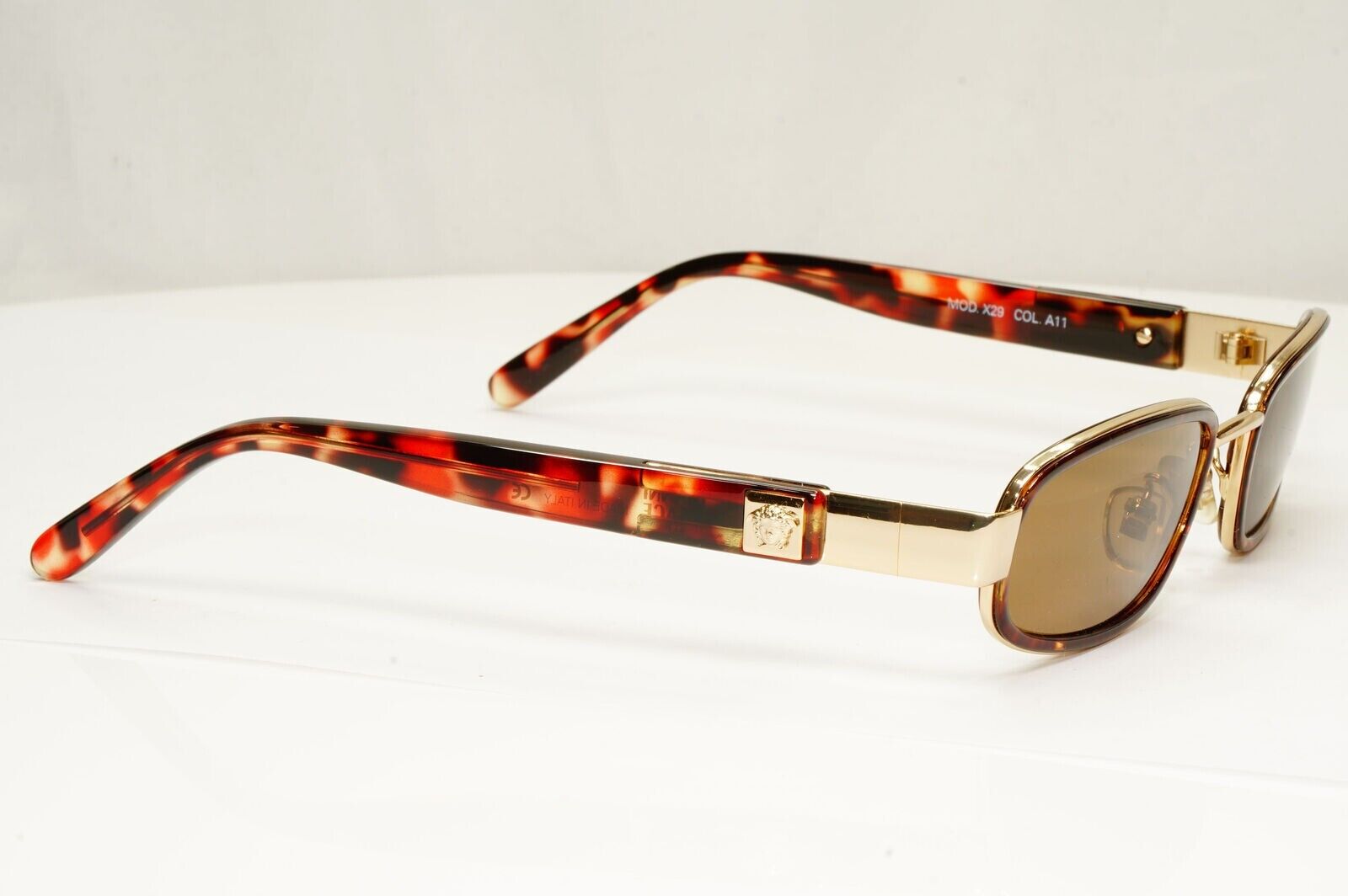 Gianni Versace 1996 Vintage Brown Gold Medusa Metal Sunglasses MOD X29 COL A11