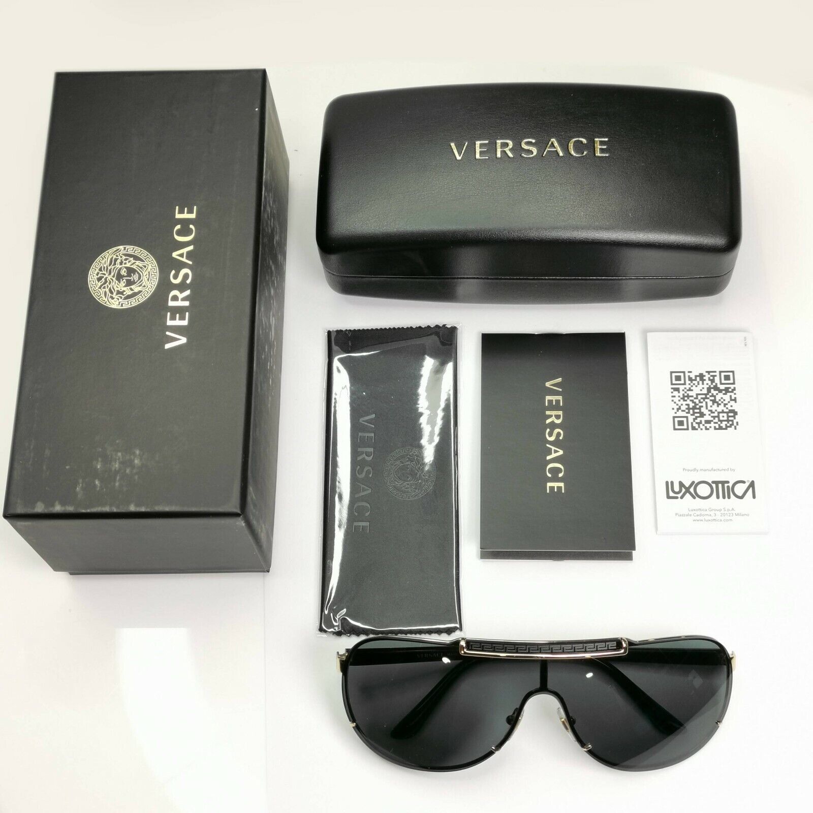 Versace Black Gold Sunglasses Shield Visor Ski Designer Fashion MOD 2140 1002/87