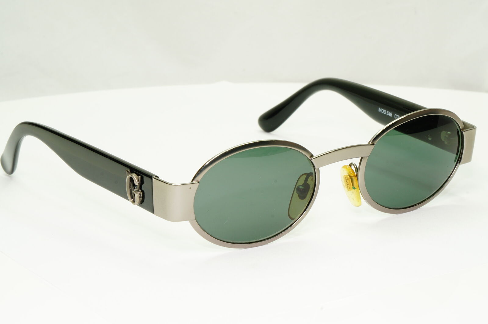 Gianni Versace 1996 Sunglasses Oval Green Black Silver GV MOD S48 COL 948 050822