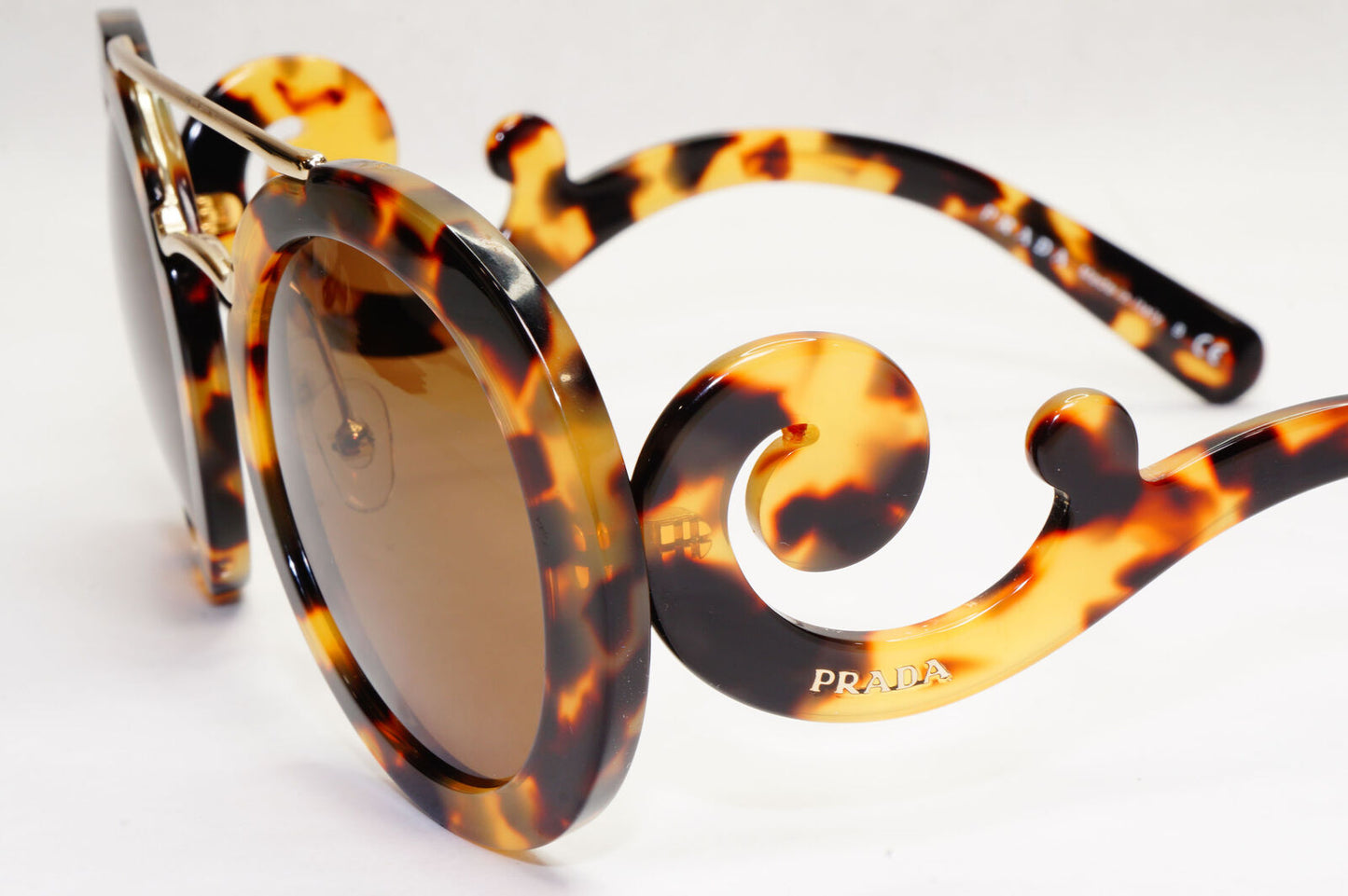 Prada Sunglasses Baroque Swirl Bridge Round Brown PR13SS SPR 13S 7S0-0A7 191223