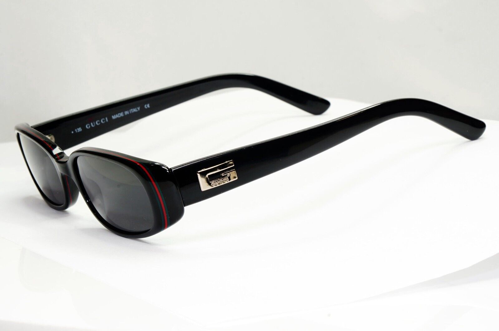 Gucci Sunglasses 1997 Vintage Black Retro Rectangle Small GG 2452/S E5W 210125