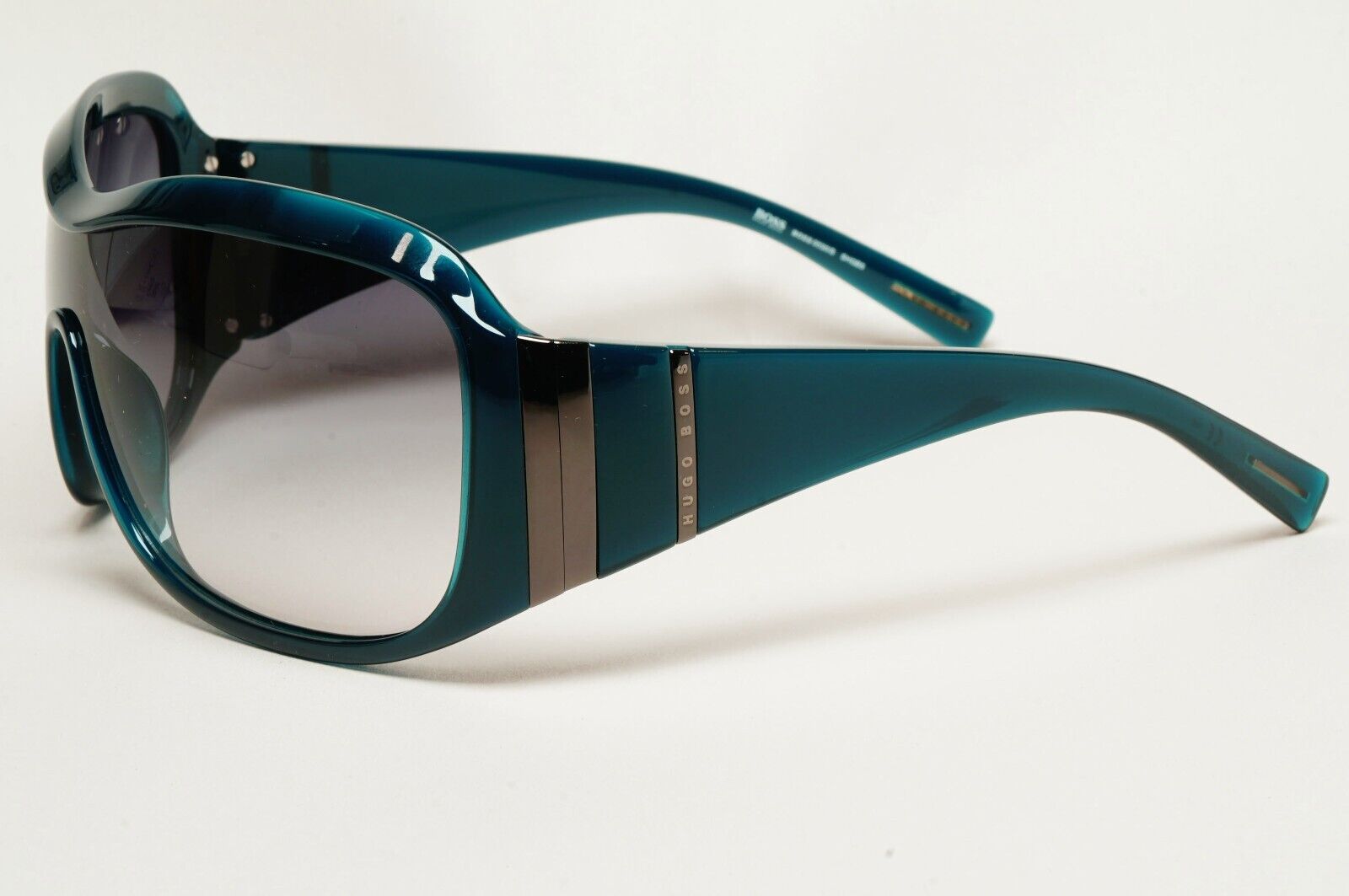 Hugo Boss Sunglasses 2006 Vintage Dark Green Teal Shield 0030/S SHGB5 211124