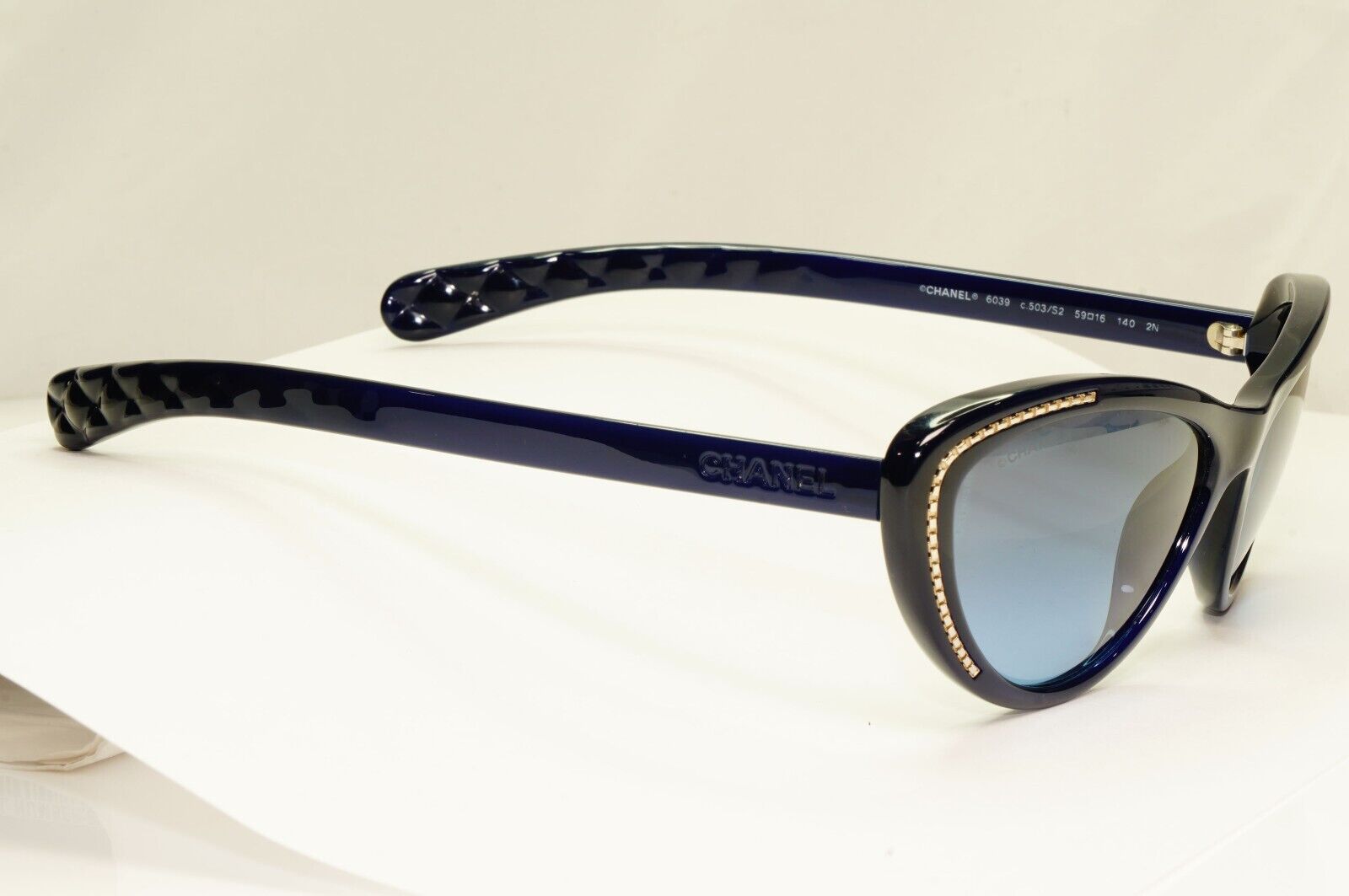 Chanel Navy Blue Sunglasses Gradient Gold Womens Fashion CH 6039 c.503/S2