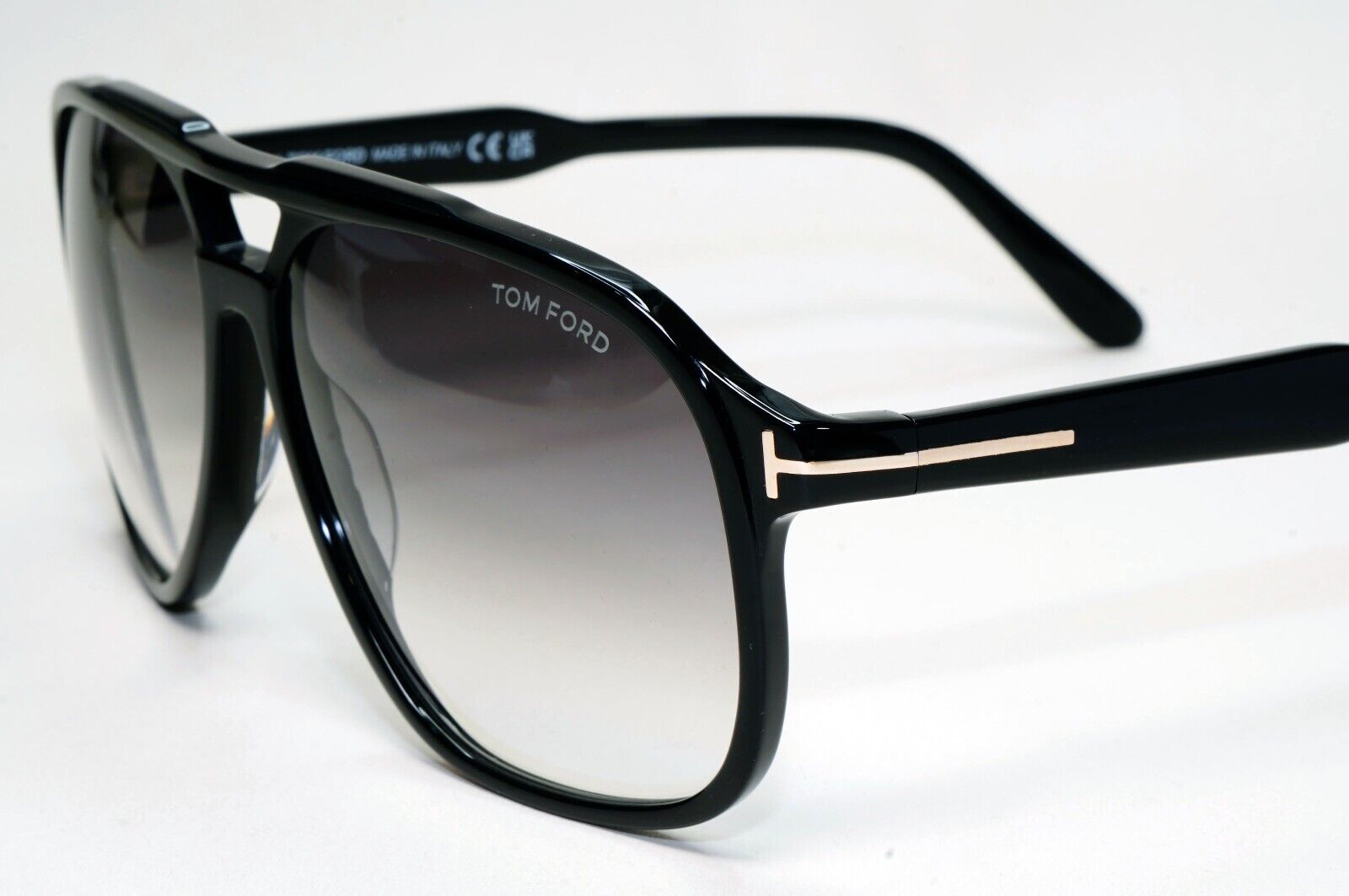 Tom Ford Sunglasses Raoul Black Glossy Pilot Gradient Grey TF 753 FT0753 01B