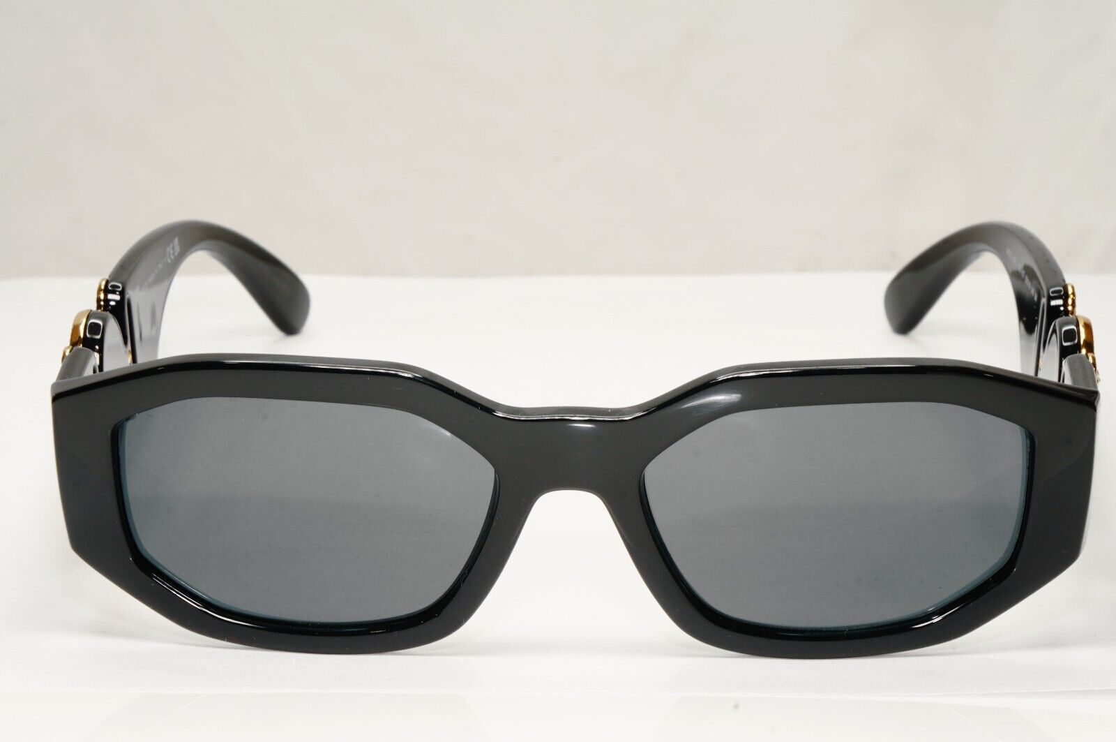 Versace Sunglasses Black Gold Medusa Square Retro Biggie MOD VE 4361 GB1/87