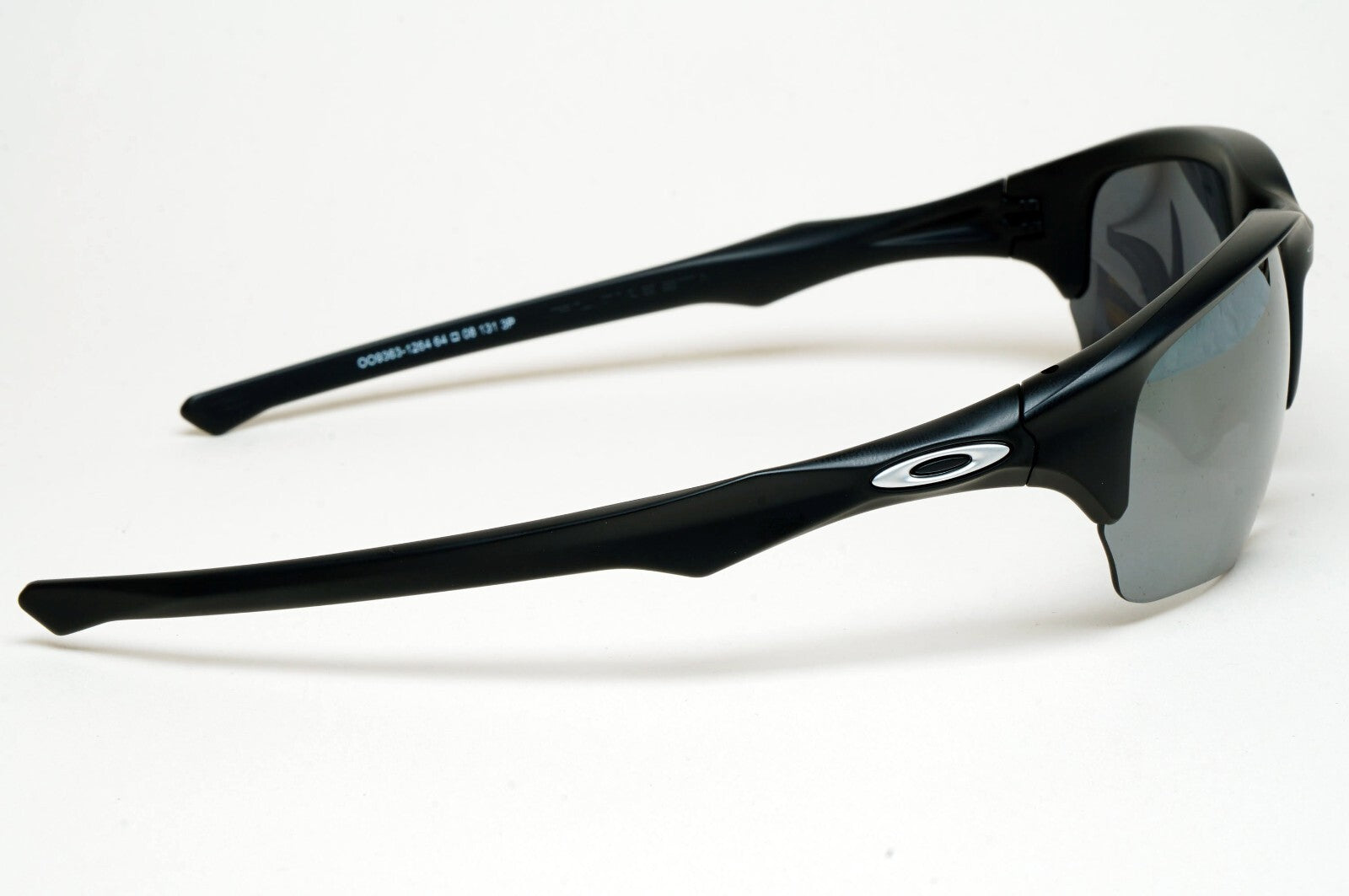 Oakley Sunglasses Polarized Flak Beta Black Matte Iridium Wrap OO 9363 12