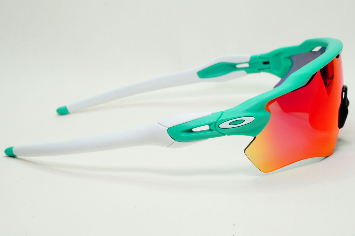 Oakley Sunglasses OO 9208 Radar Polarized EV Path Shield Green Prizm Road C6 CUS