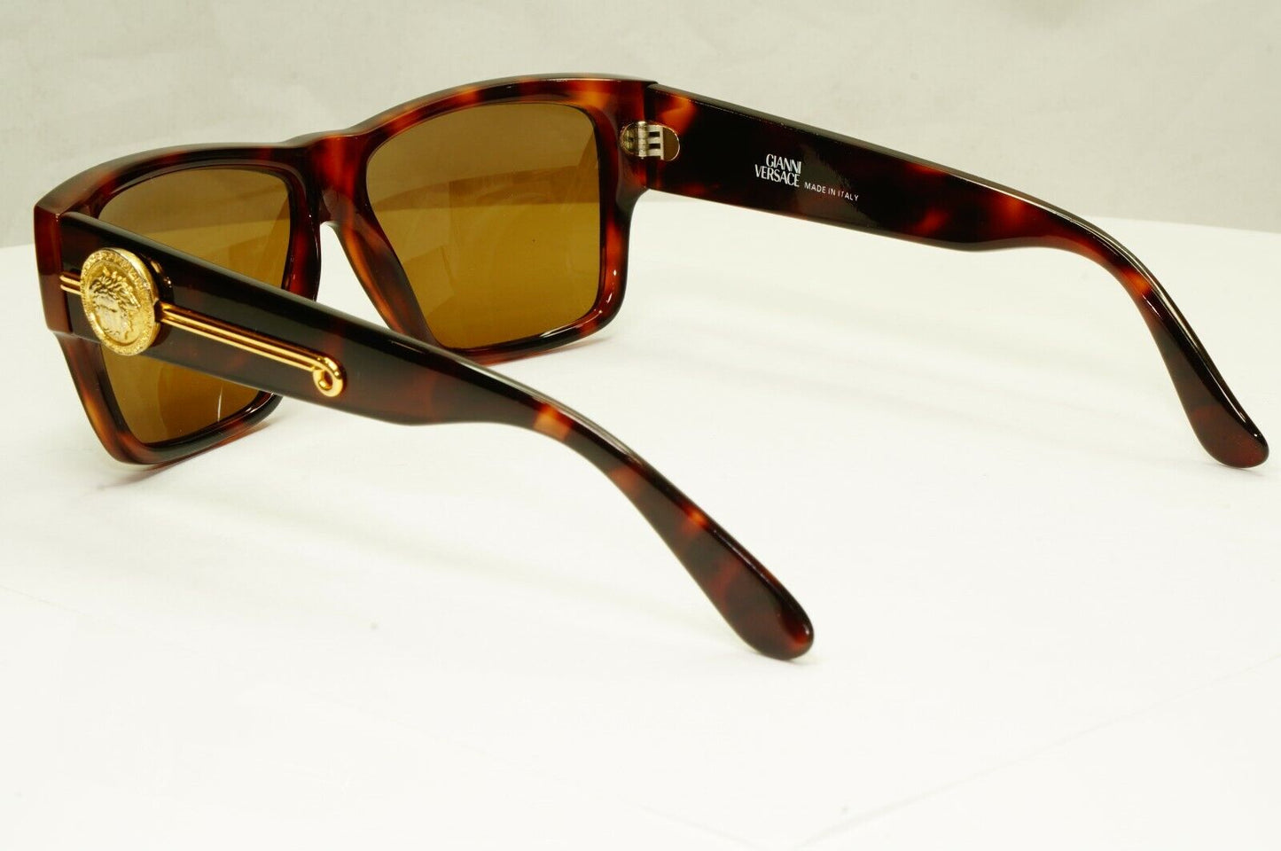 Gianni Versace 1993 Vintage Gold Sunglasses Medusa MOD 372 /DM COL 900 TO Biggie