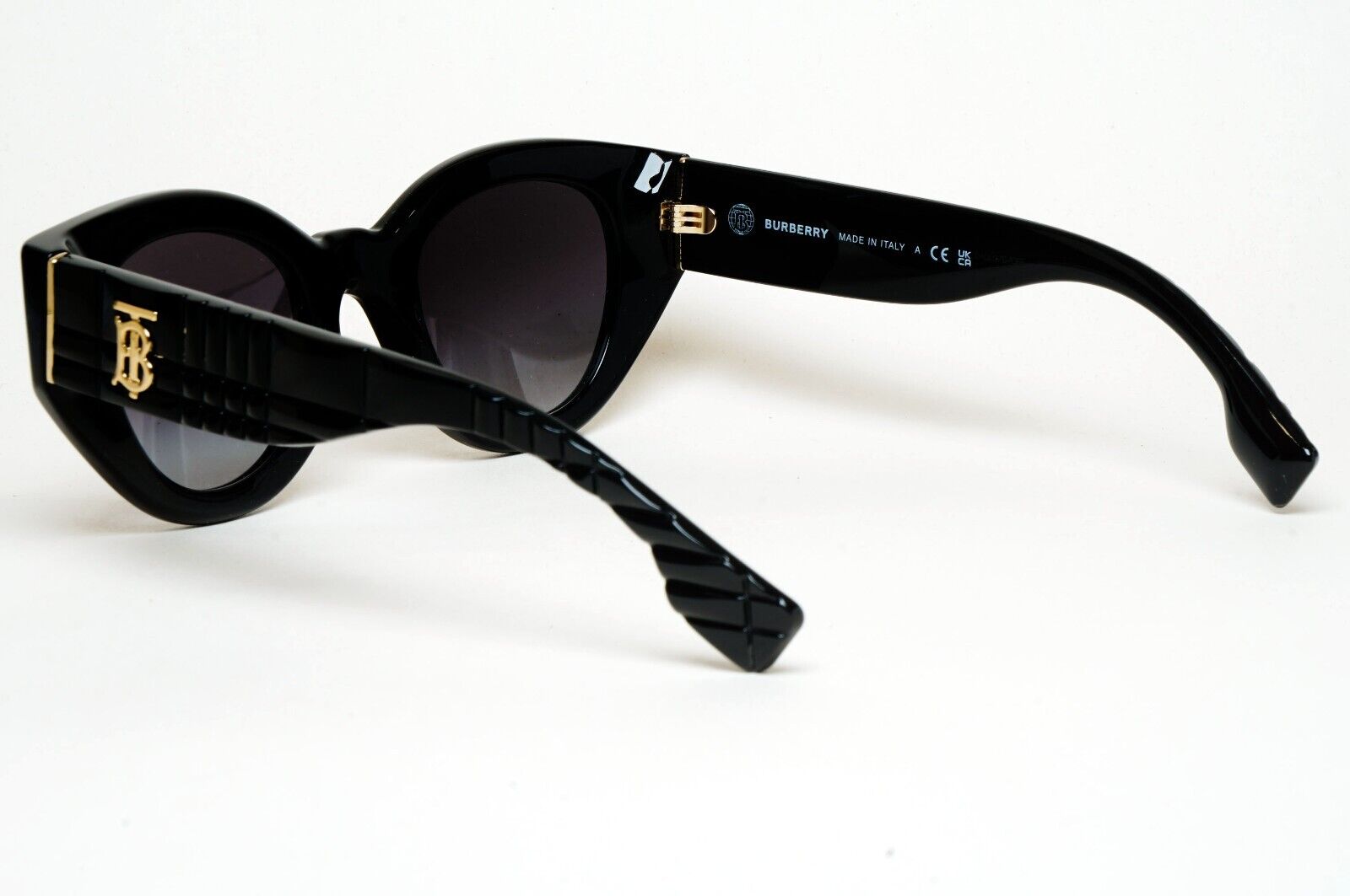 Burberry Sunglasses Meadow Black Gold Grey Gradient BE 4390 3001/8G 47mm