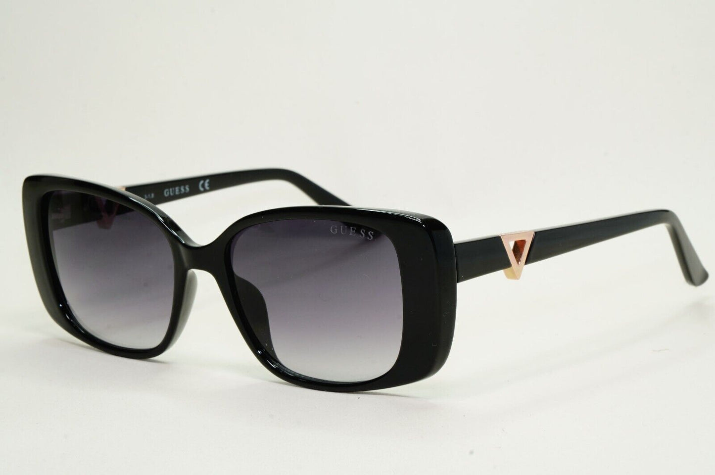 Guess Sunglasses Black Gold Grey Gradient Black GU 7631 01B 53mm 210924