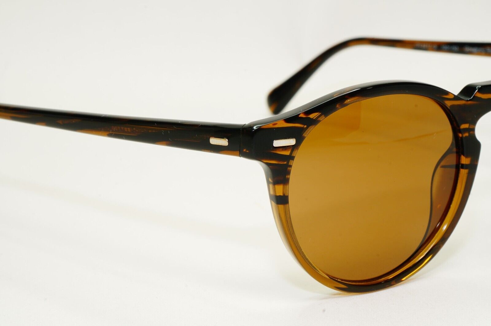 Oliver Peoples Sunglasses 2014 Gregory Peck Brown Tortoise OV 5217S 1001/53 47mm