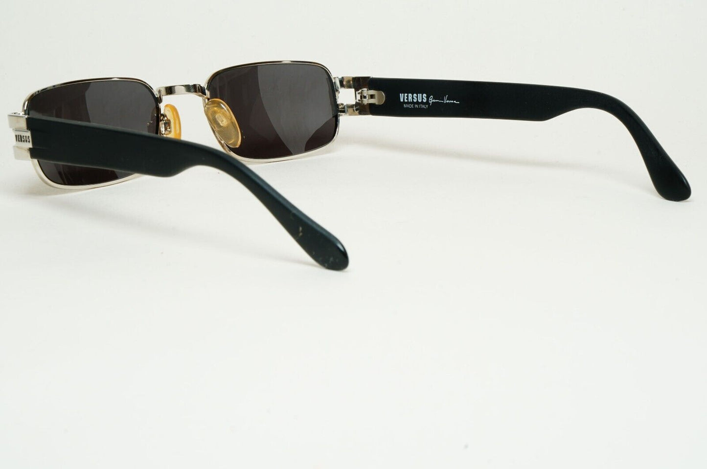 Versus Sunglasses 1996 by Gianni Versace Vintage Silver Black MOD F32 COL 12M