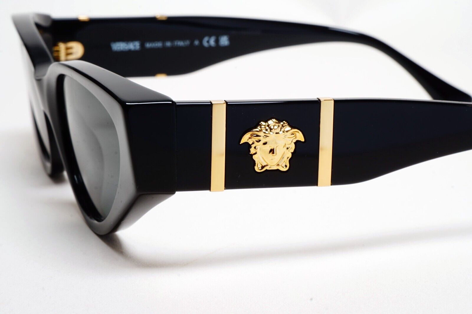Versace Sunglasses Black Rectangle Grey Gold Medusa MOD VE 4454 GB1/87