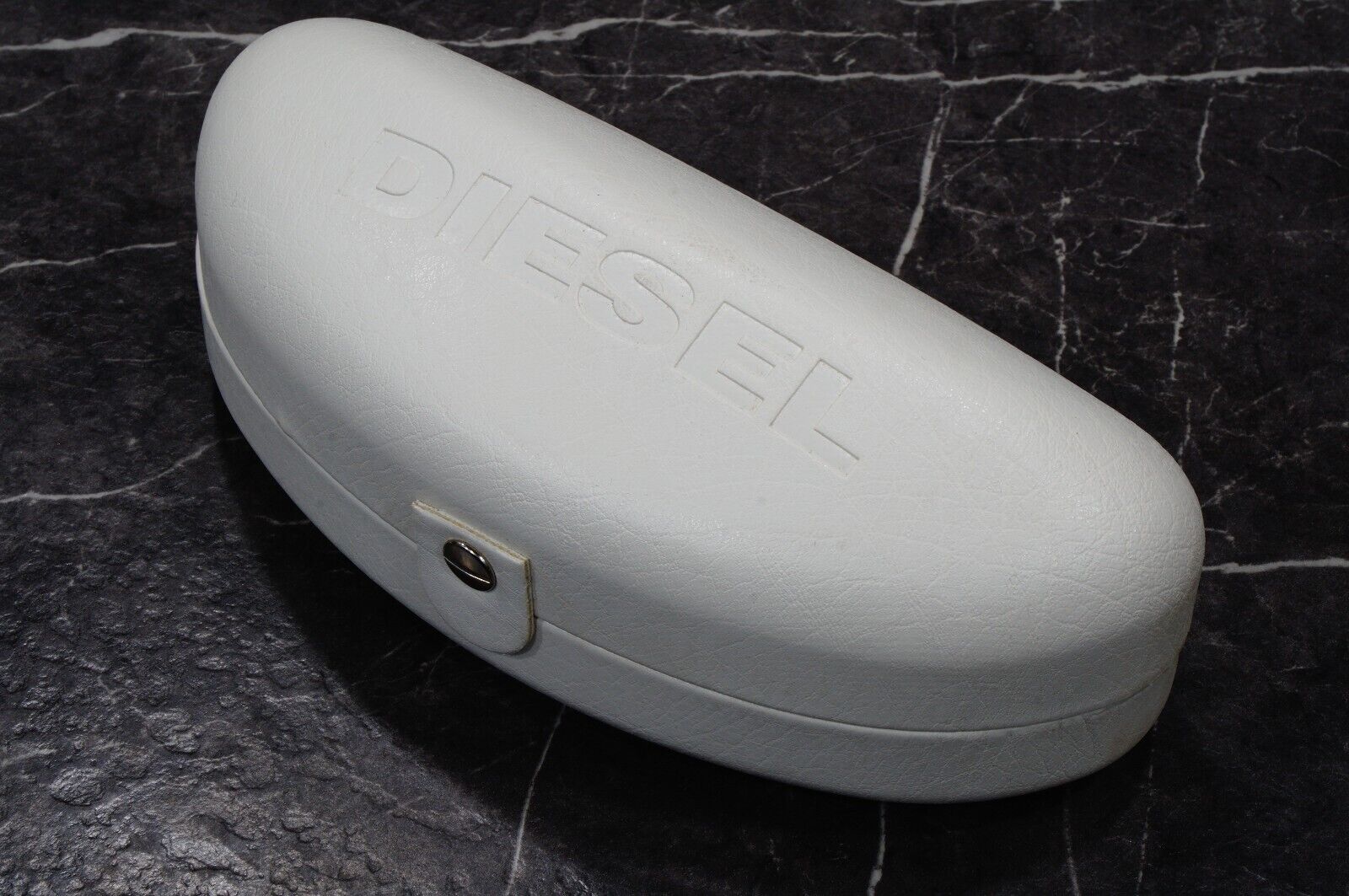 40 x Diesel Sunglasses Glasses Cases Wholesale Job Lot Car Boot Resale Stock
