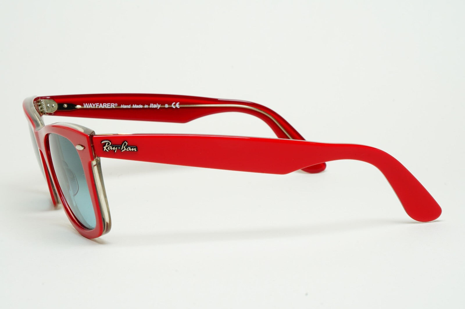 DAMAGED Ray-Ban Sunglasses Wayfarer Red Grey Gradient RB 2140 1296/3M 50mm