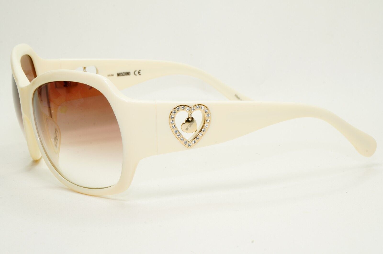 Moschino Sunglasses 2005 Vintage White Cream Brown Gold Heart MO536 02 101124