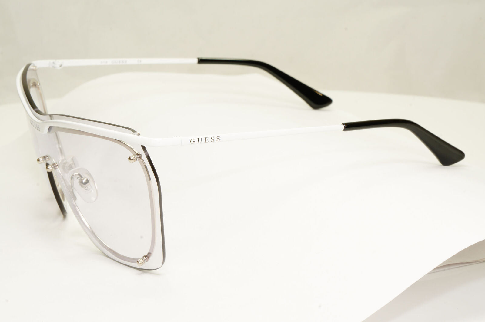 Guess Sunglasses Shield White Lilac Light Tint Visor Mask Womens GU 7720 21C