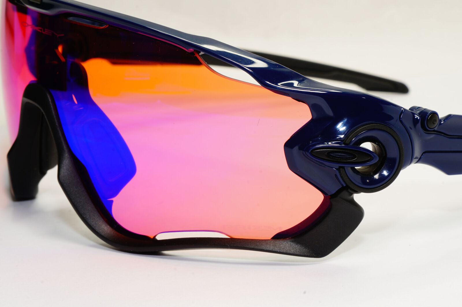 Oakley Sunglasses Jawbreaker Shield Black Navy Blue Prizm Trail OO 9290 04