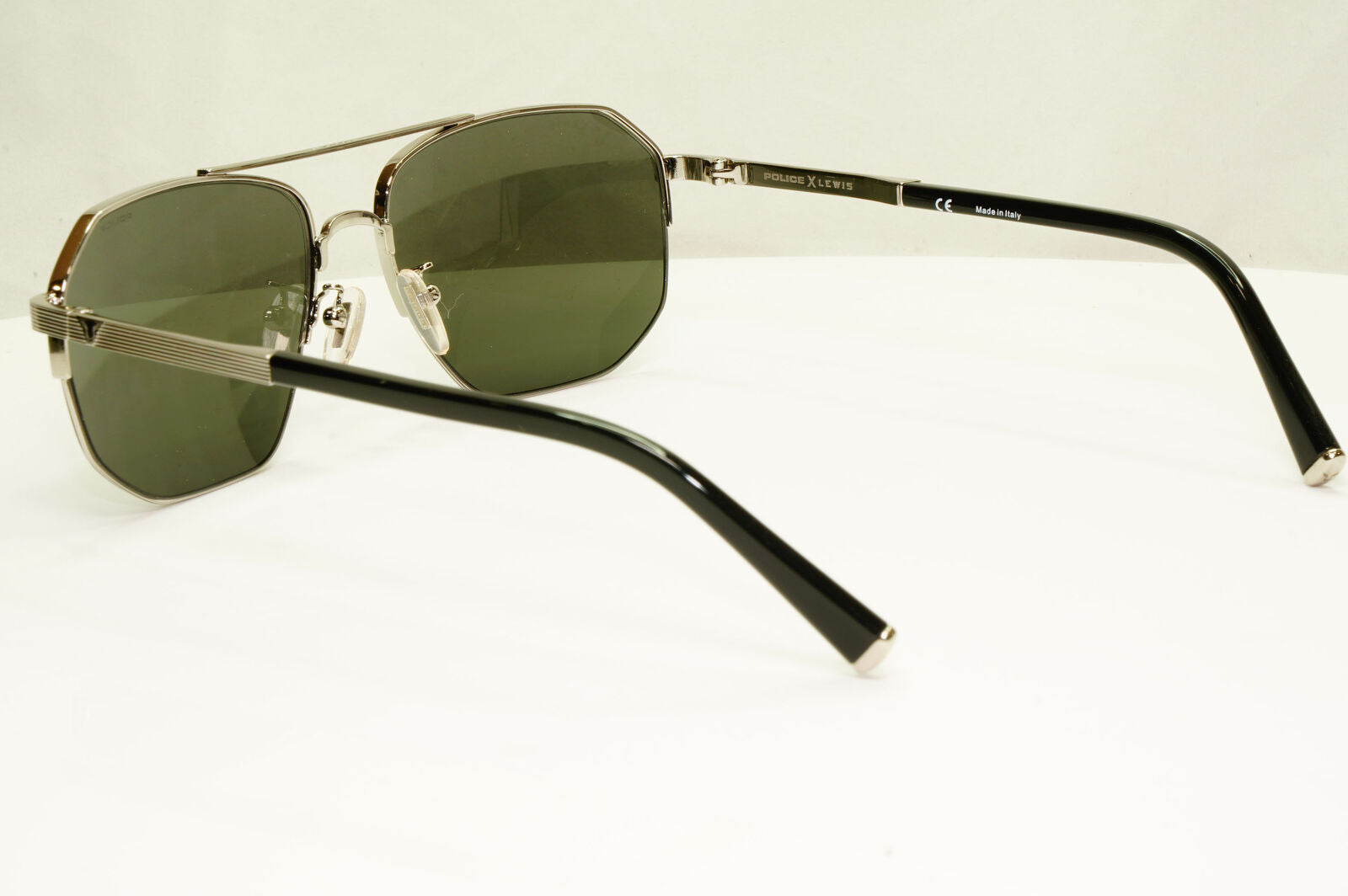 Police Lewis Hamilton F1 Sunglasses Silver Black Green Pilot 04 SPL A25 COL 0579