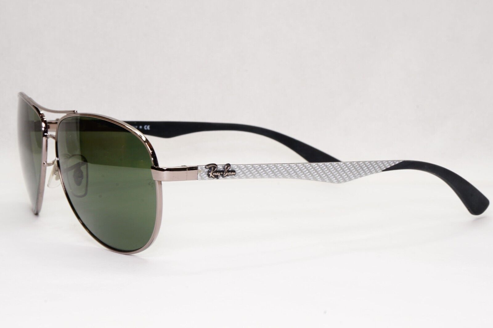 Ray-Ban Sunglasses Carbon Fibre 2013 Pilot Aviator Grey Silver Green RB 8313 004