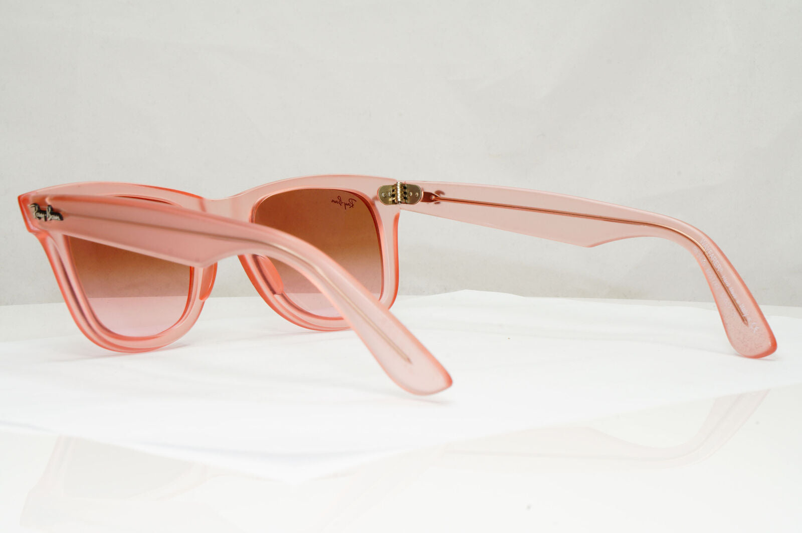 Ray-Ban Sunglasses Wayfarer Ice Pop Watermelon Pink Brown RB 2140 6057/X3 50mm