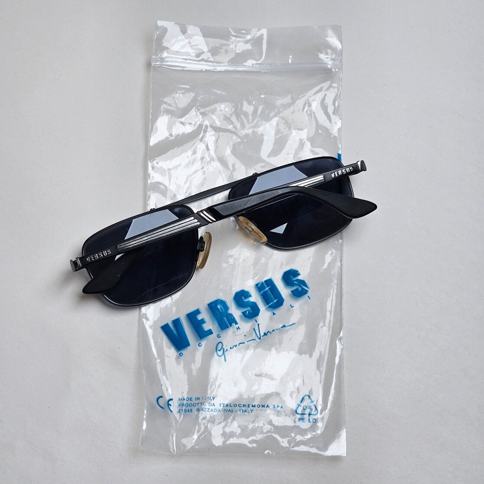 Versus Sunglasses 1996 by Gianni Versace Vintage Navigator Black MOD F04 COL 35M