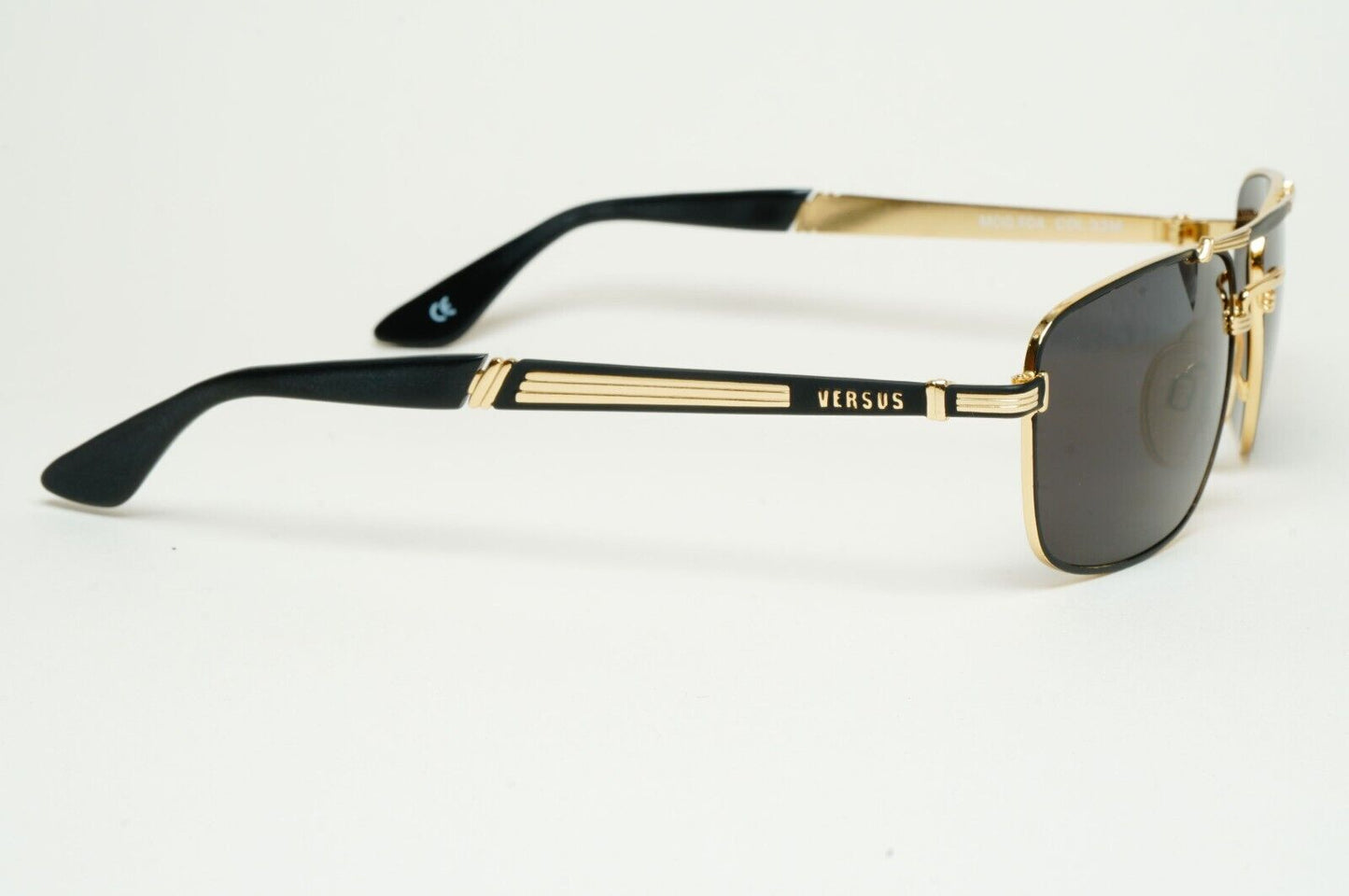Versus Sunglasses 1996 by Gianni Versace Vintage Navigator Gold MOD F04 COL 33M