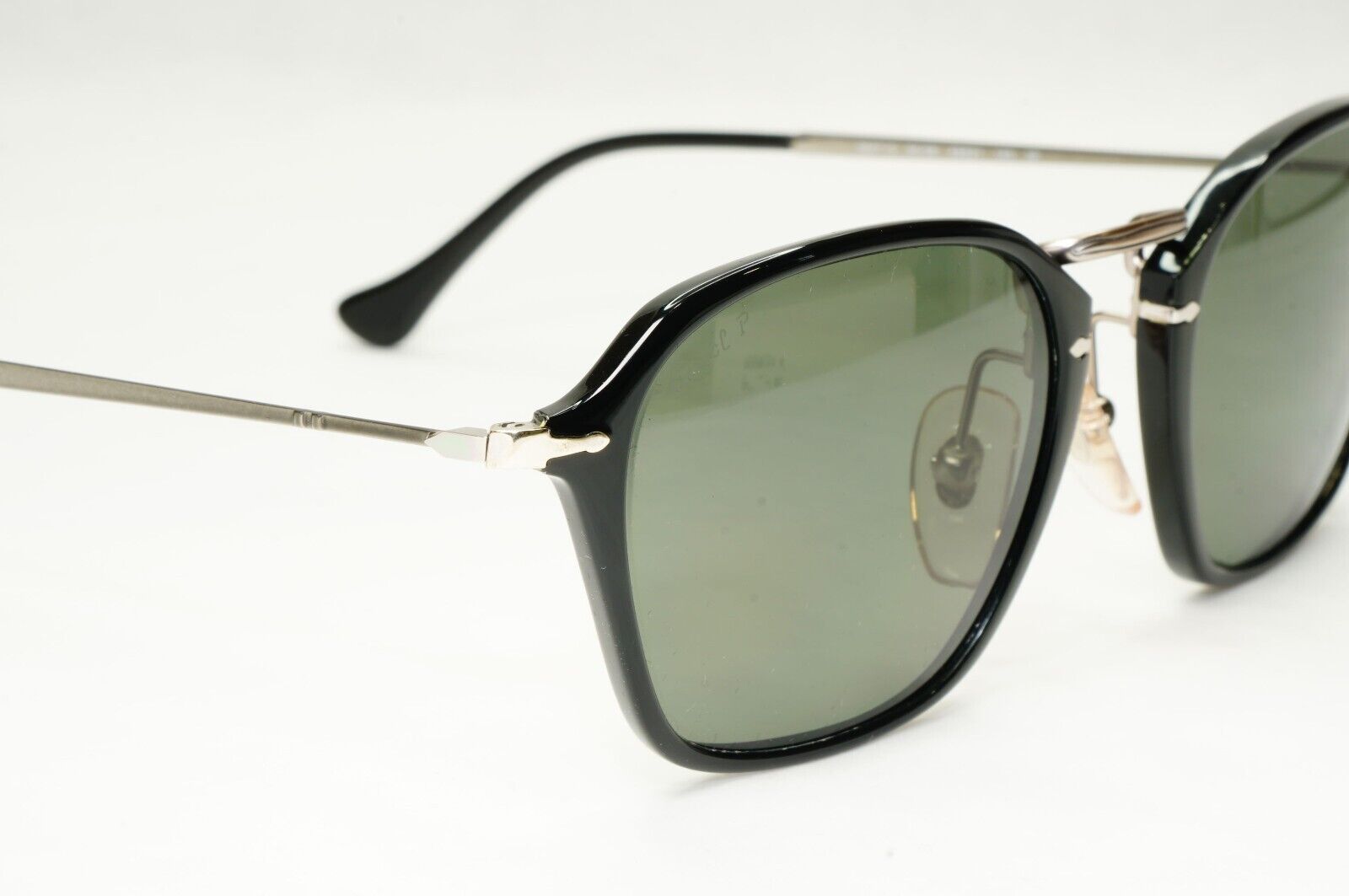 Persol Sunglasses 2012 Polarized Reflex Edition Black Grey Green 3047-S 95/58
