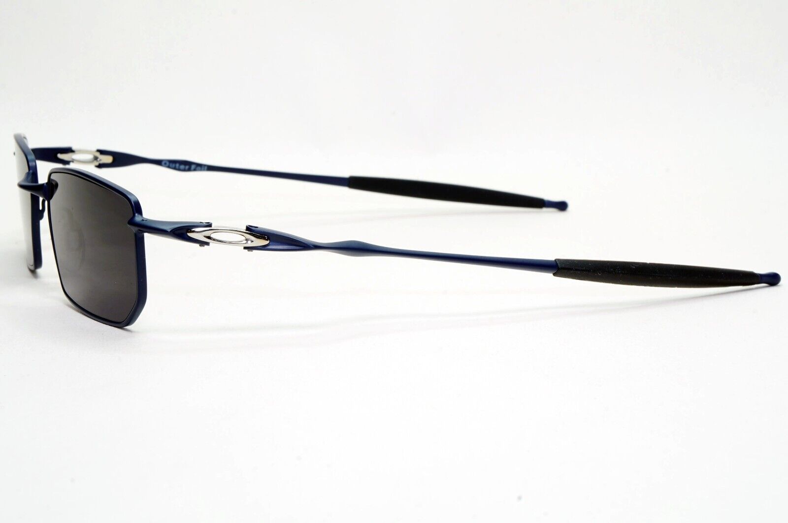 Oakley Sunglasses Outer Foil Dark Navy Matte Black Metal OX 3246 03 51mm