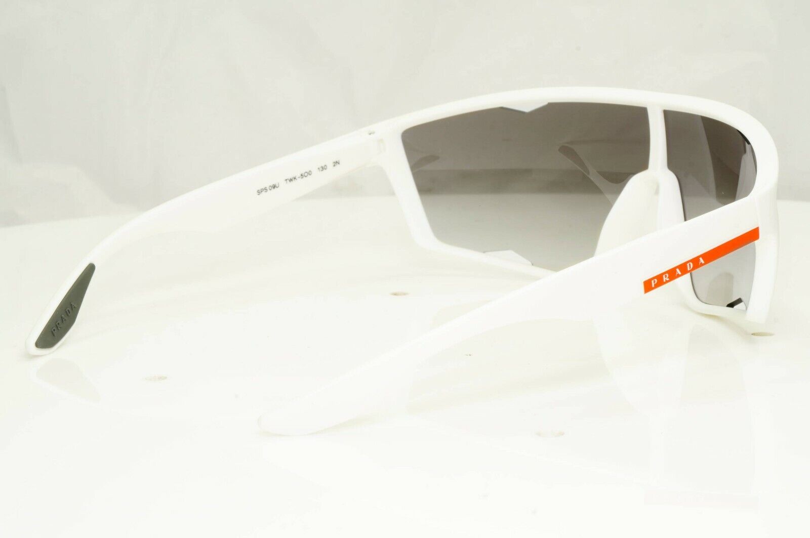 Authentic Prada Mens Sunglasses White Grey Silver Shield Visor SPS 09U TWK-5O0