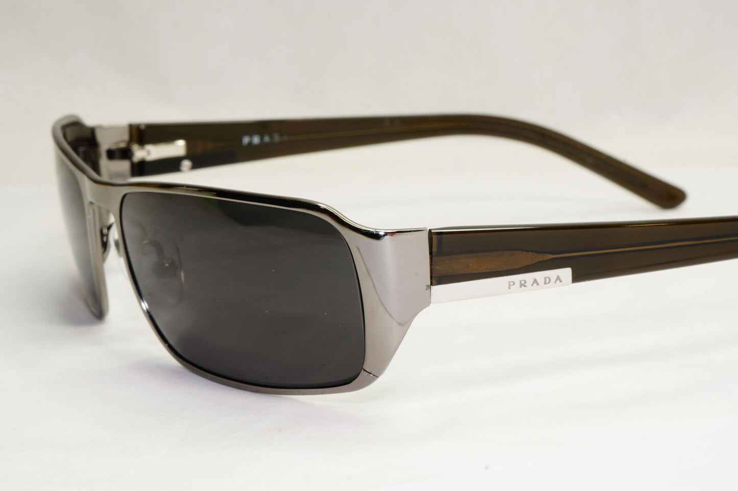 Prada Sunglasses 2006 Vintage Gunmetal Brown Olive PR52FS SPR 52F 5AV-4M1 060324