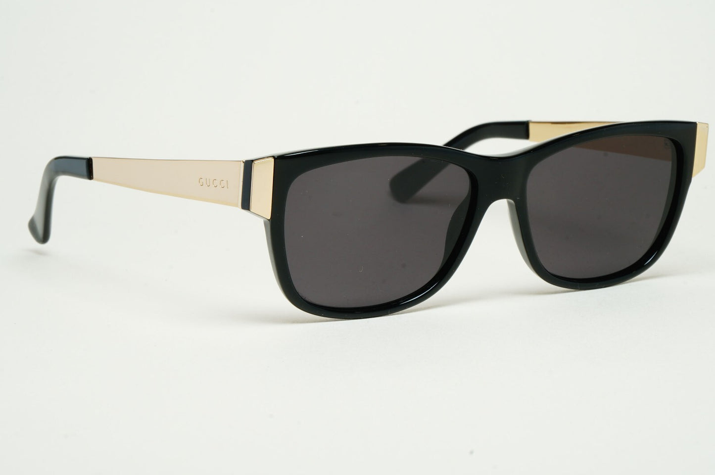 Gucci Sunglasses 2010 Vintage Black Gold Square GG 3719 ANW 53mm
