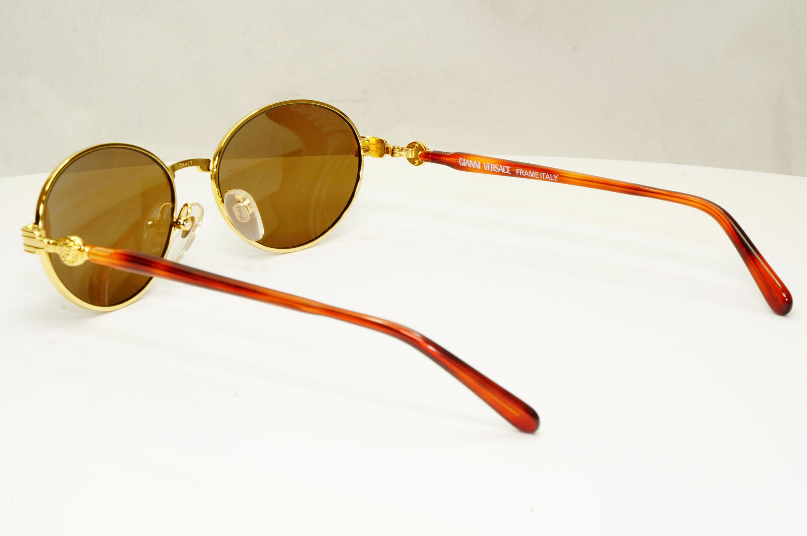Gianni Versace 1995 Vintage Gold Medusa Unisex Metal Sunglasses MOD G51 COL 14L